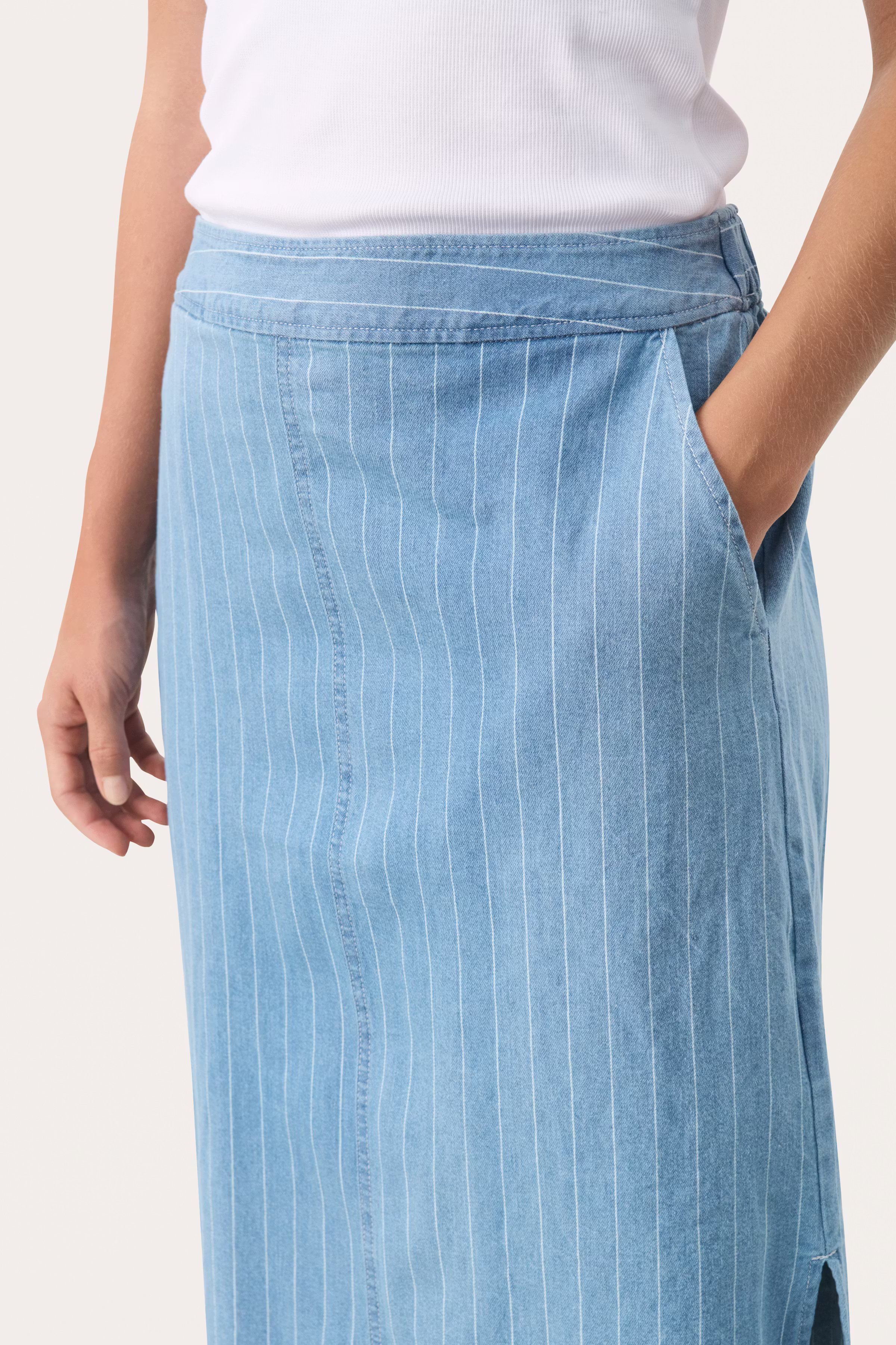 LizziePW Denim Rok LOOKBOOK DETAIL 30308878-304304