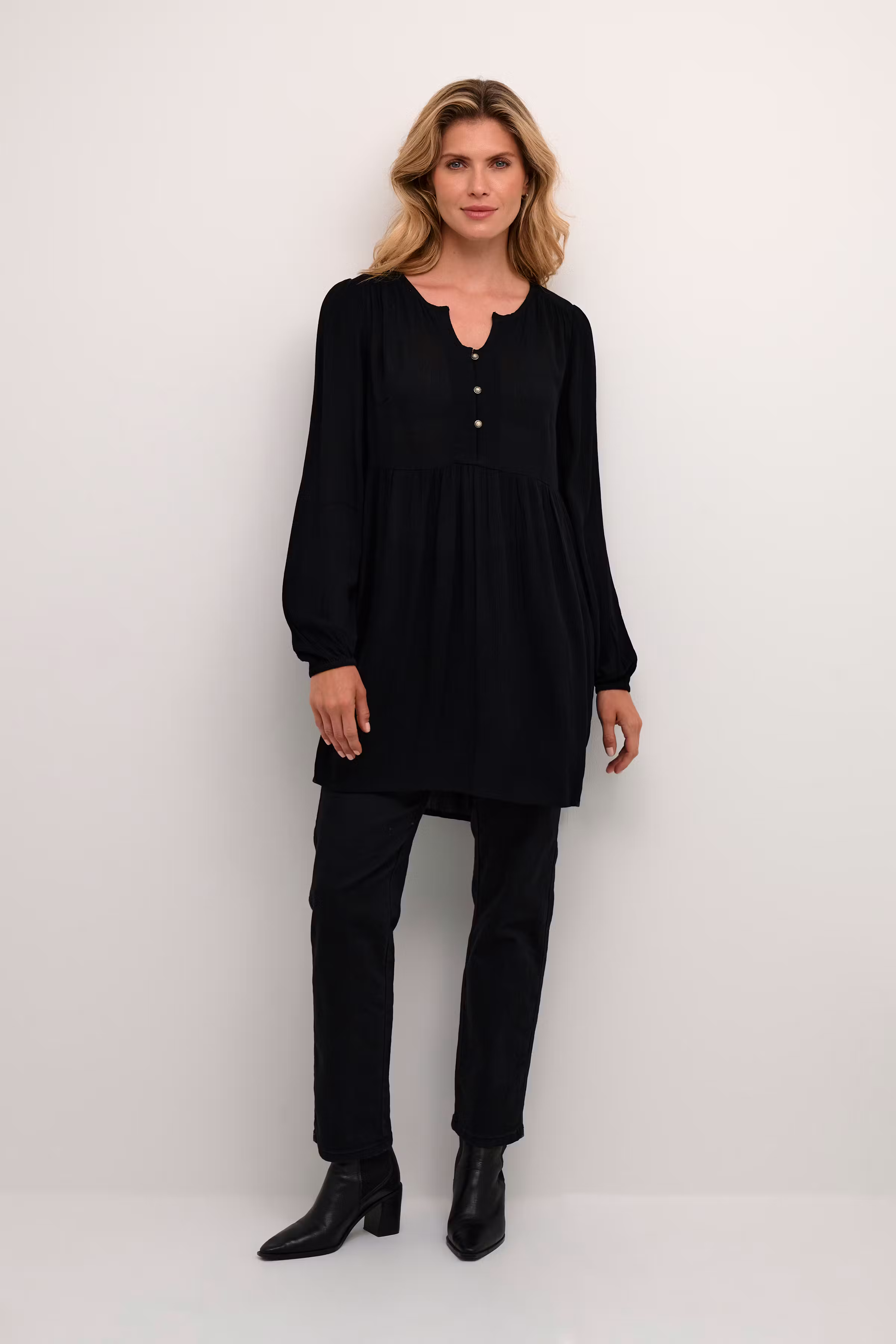 BPlouise Tuniek LOOKBOOK FRONT 10590606-100121B