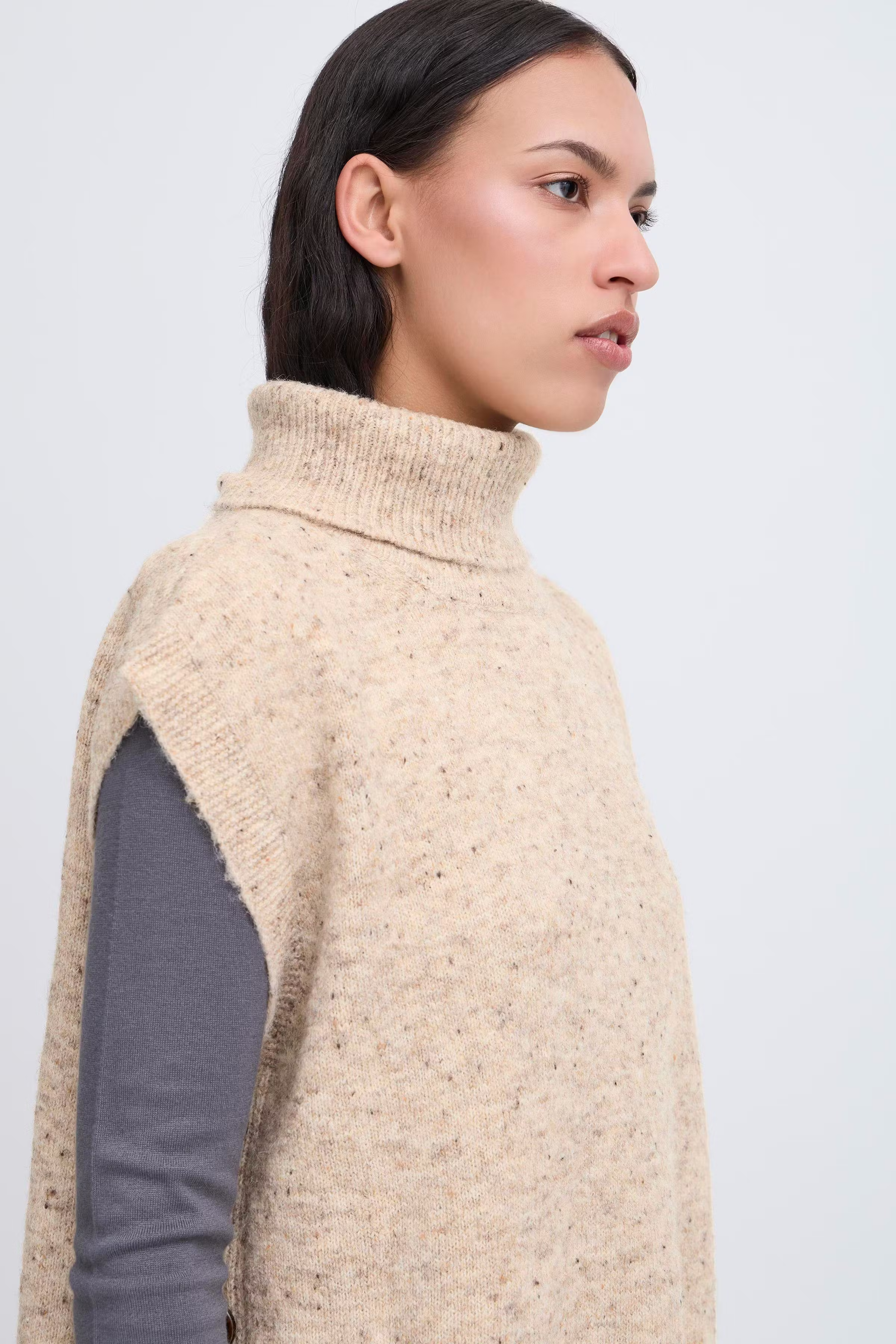 IALOTUS Poncho LOOKBOOK DETAIL 20124429-1511141