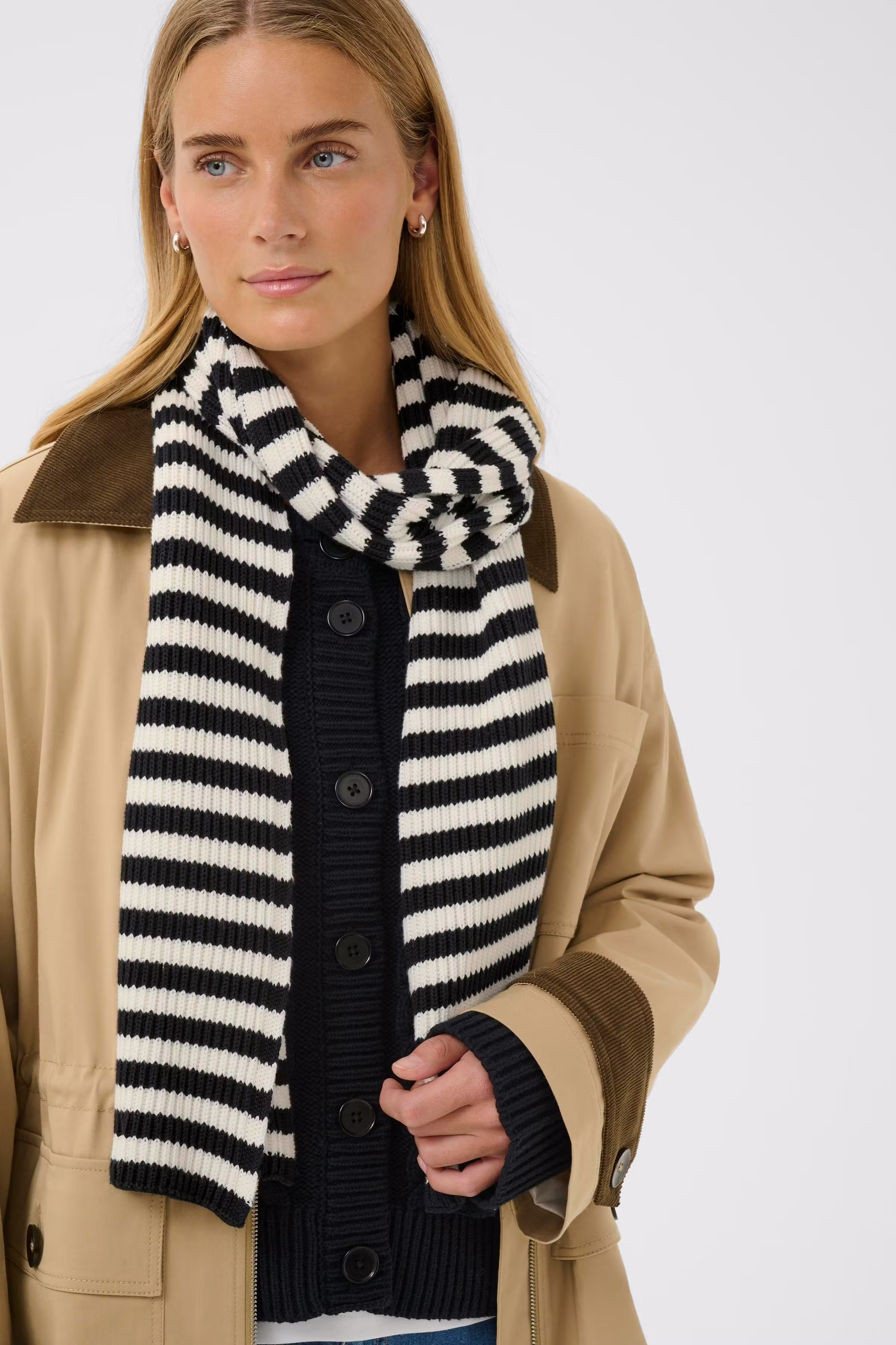 MarisaPW Tuch LOOKBOOK DETAIL 30310310-304570