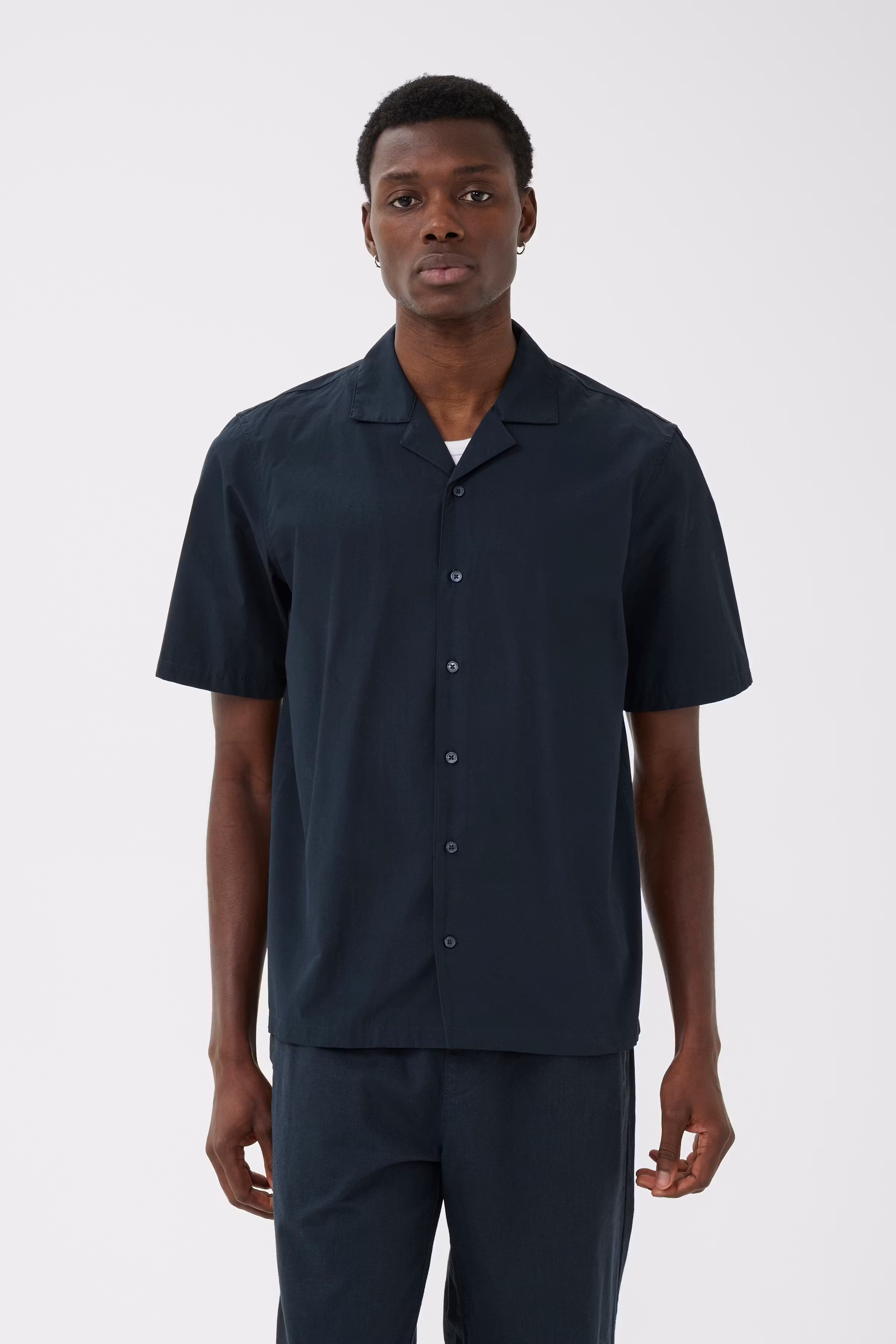 MAklampo Shirt LOOKBOOK FRONT 30209100-194011