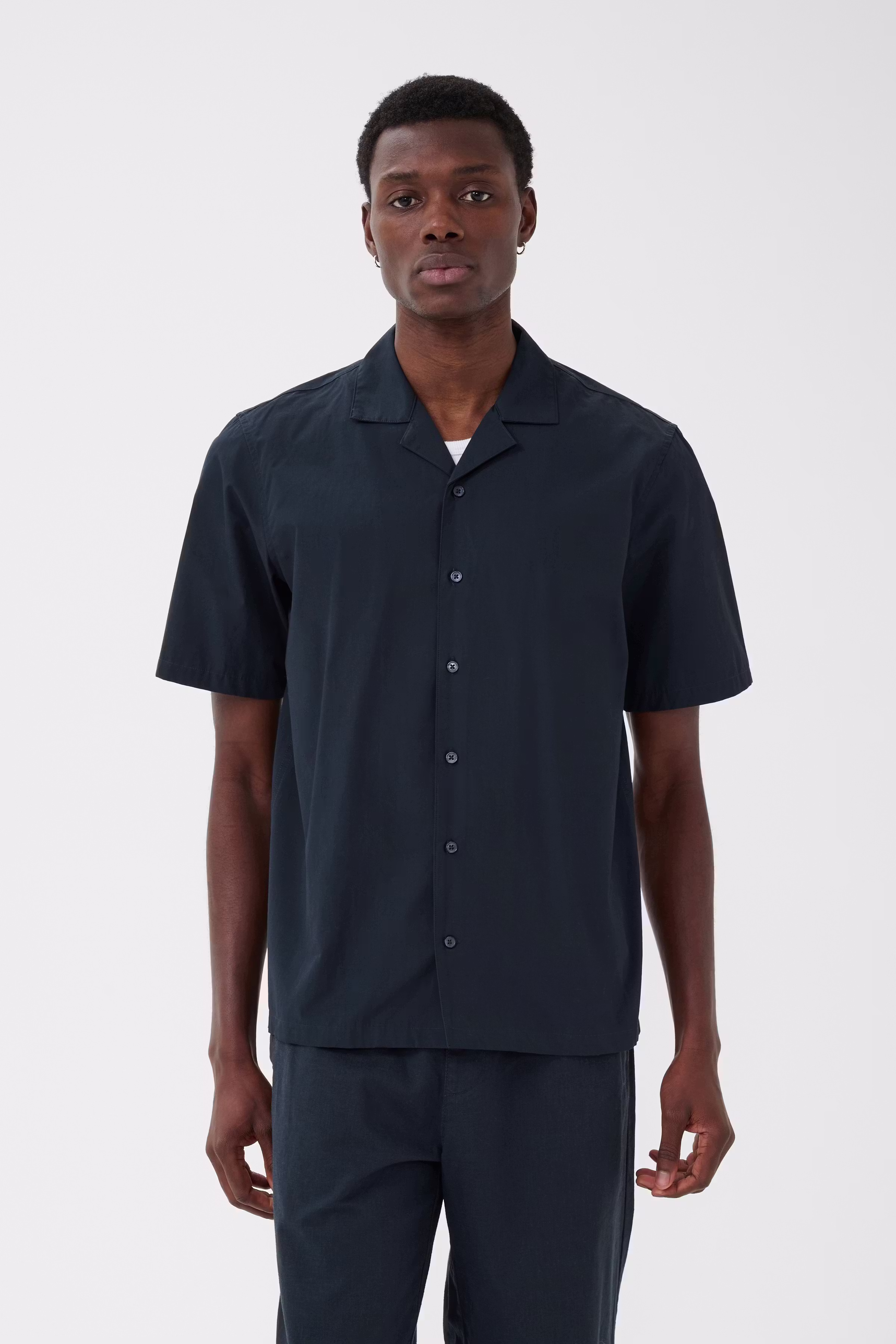MAklampo Shirt LOOKBOOK FRONT 30209100-194011