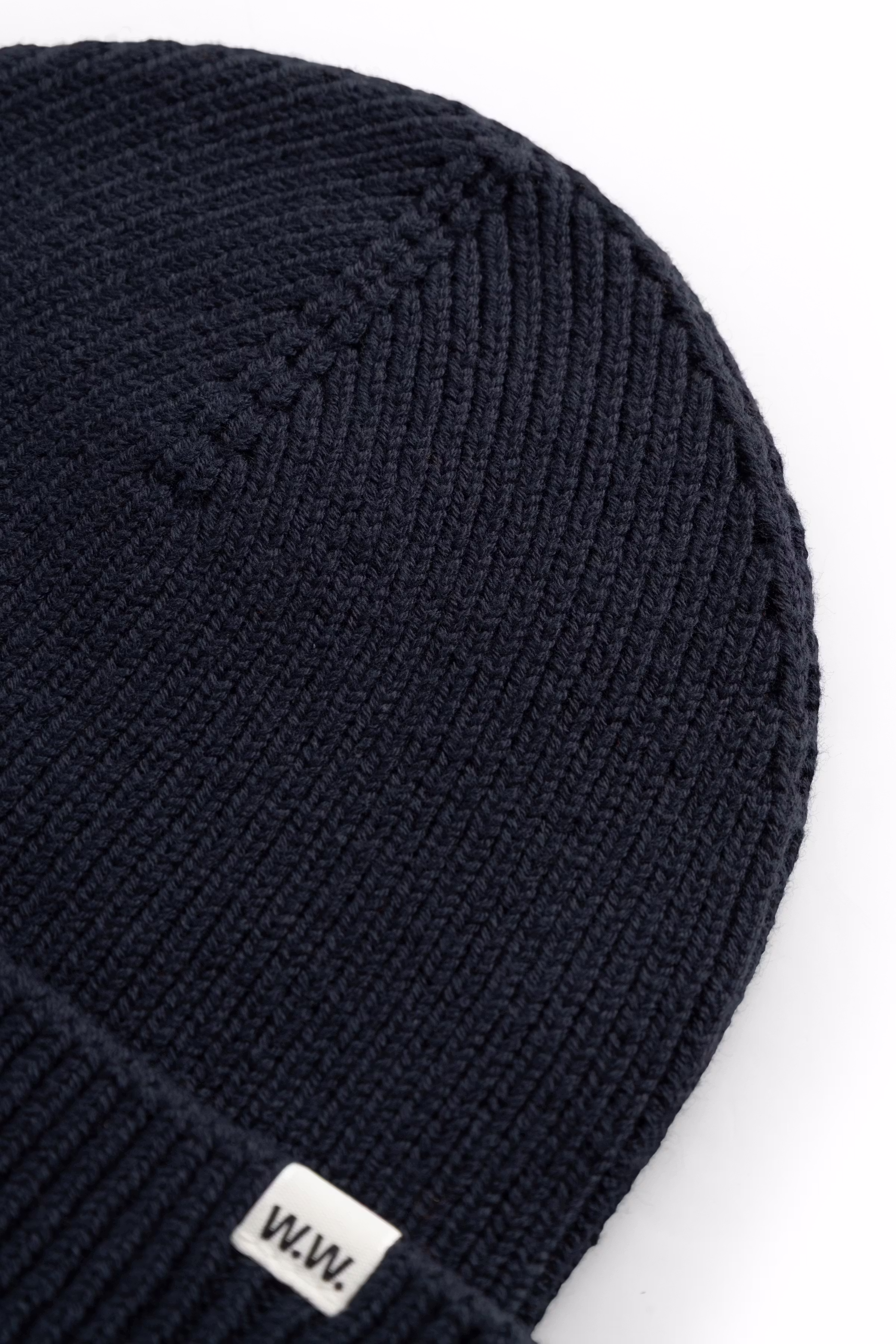 WWEddie beanie PACK DETAIL 30251647-194011