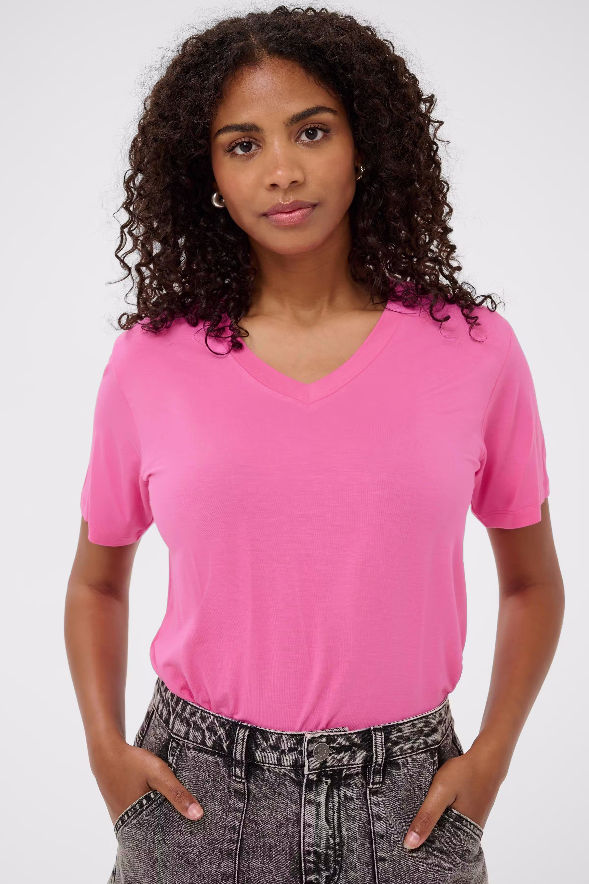 KAfrida T-shirt LOOKBOOK DETAIL 10508581-162118