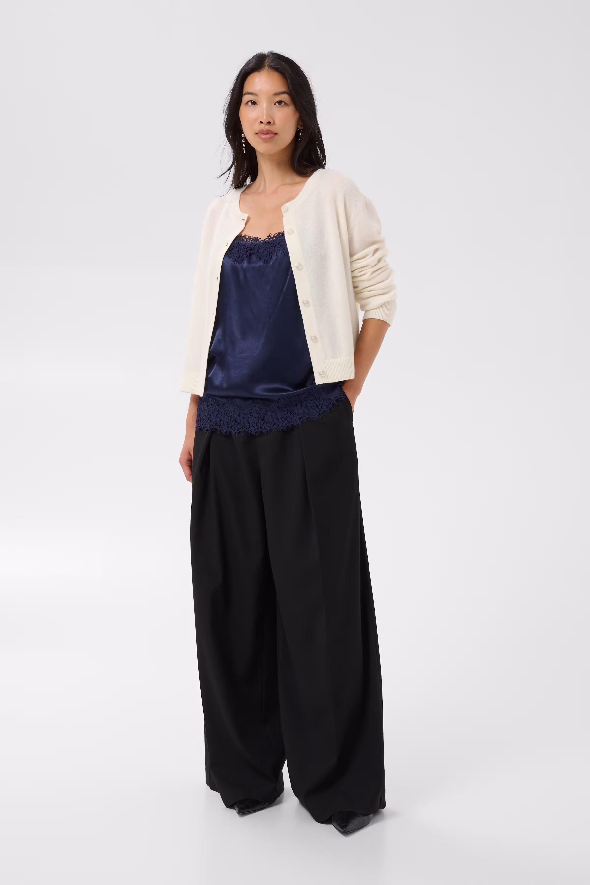 CarimiPW Cardigan LOOKBOOK FRONT 30310871-110701