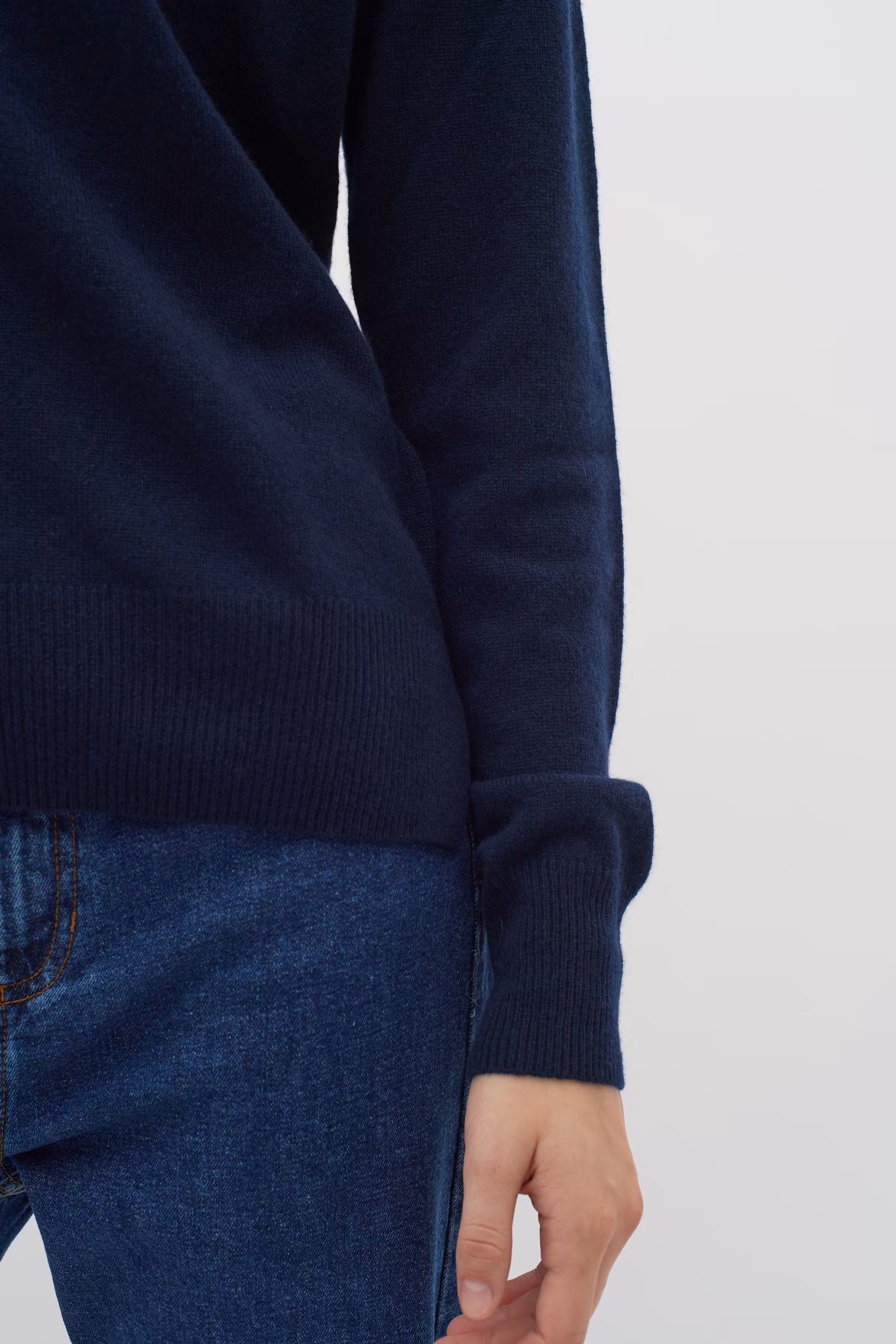 LukkaIW Crew-neck KaschmirPullover LOOKBOOK DETAIL 30107629-300005