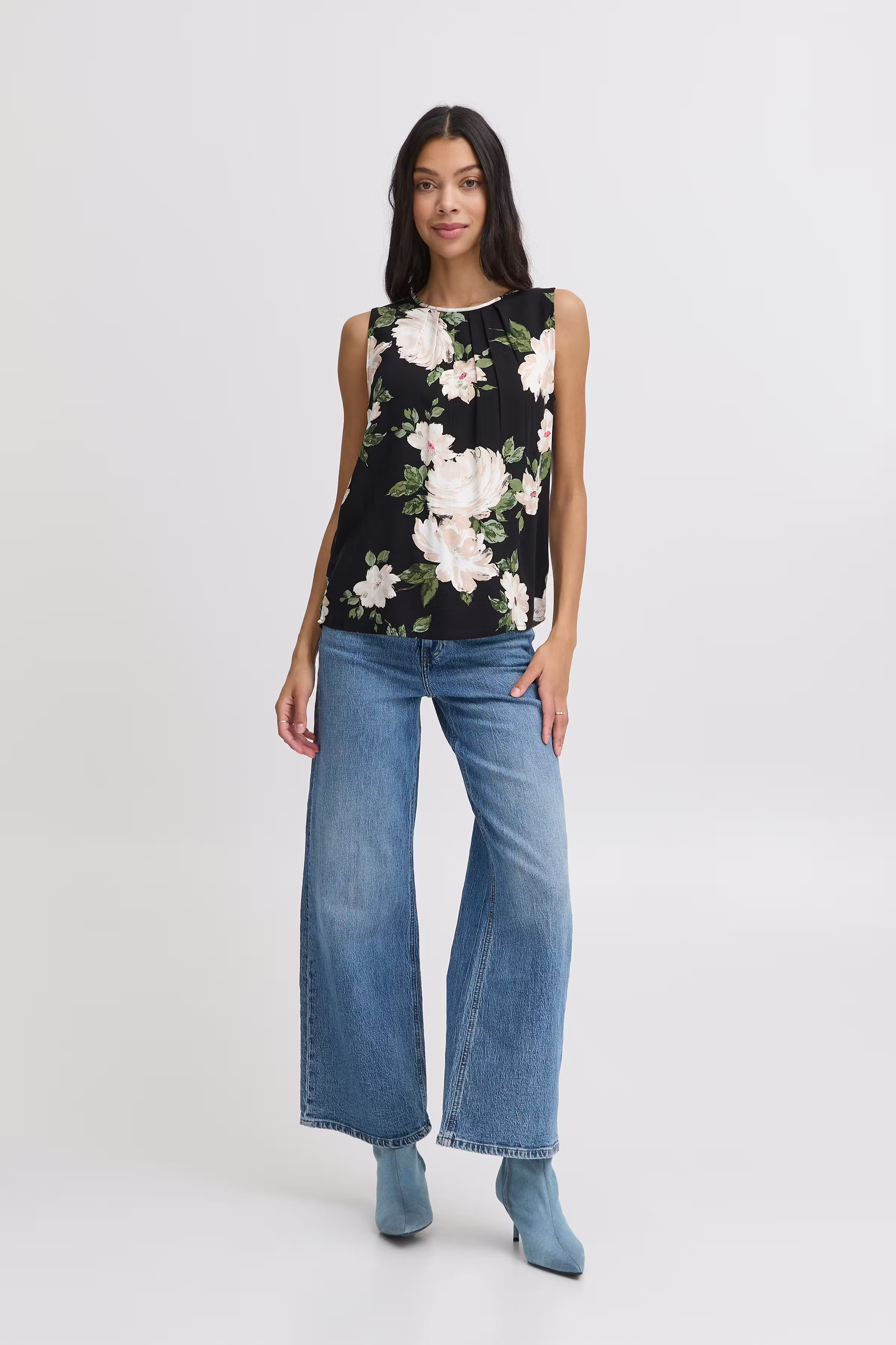 BYMMJOELLA Top LOOKBOOK FRONT 20811225-204595