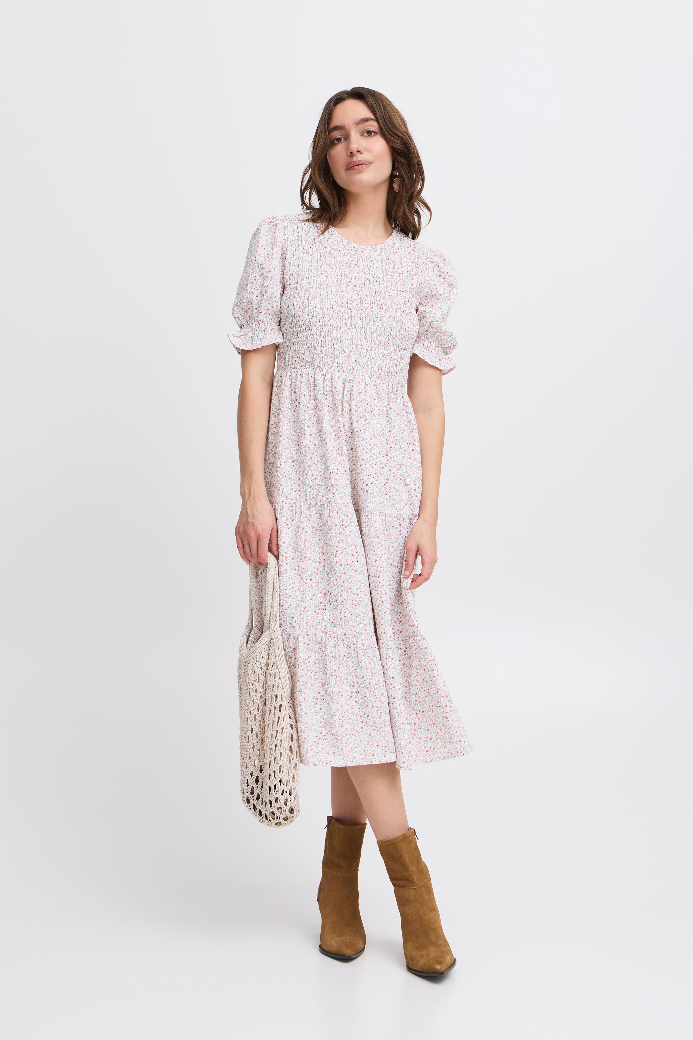 BYFEMKE Kjole LOOKBOOK FRONT 20817222-204349