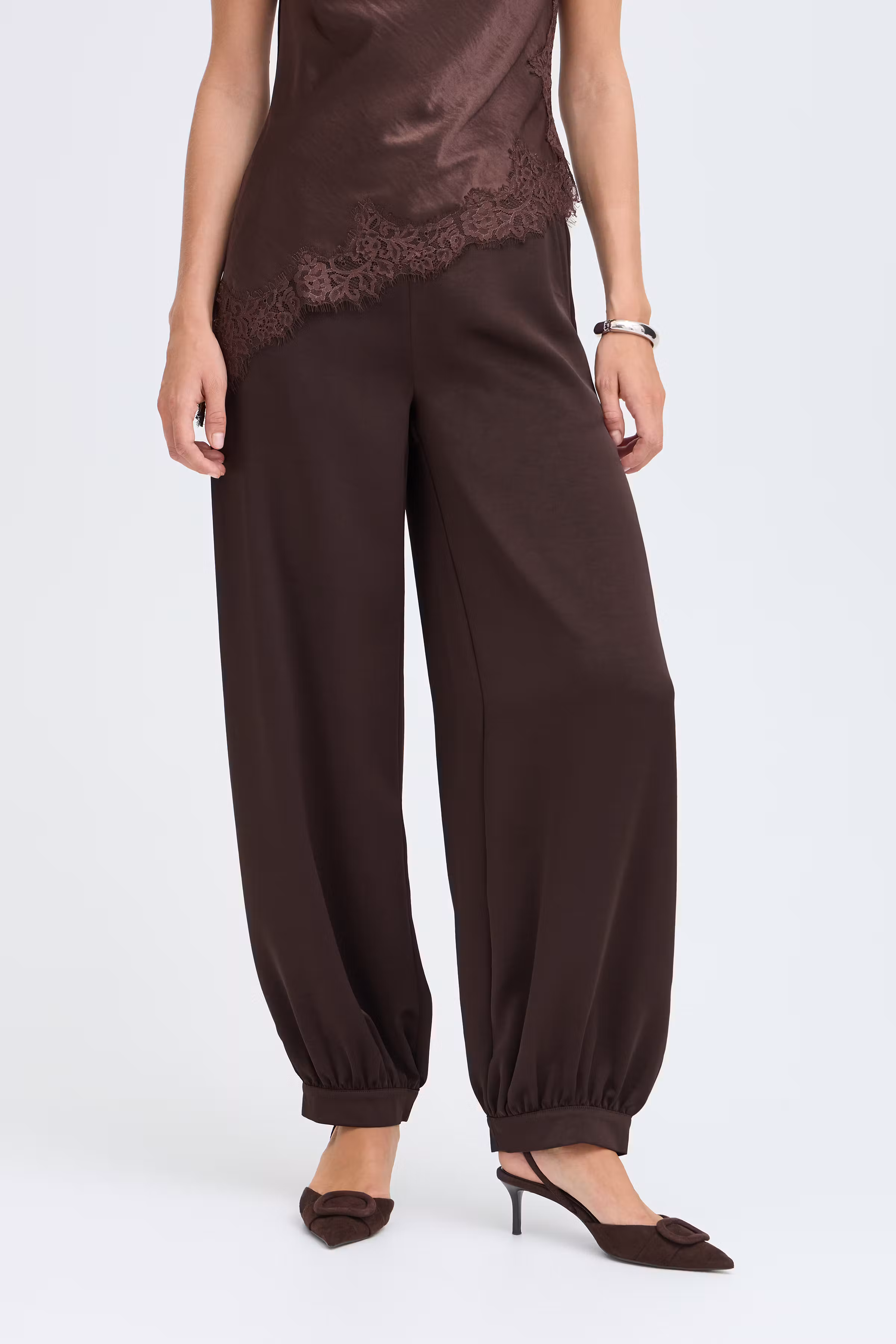 BYISA Trousers LOOKBOOK FRONT 20819714-191016