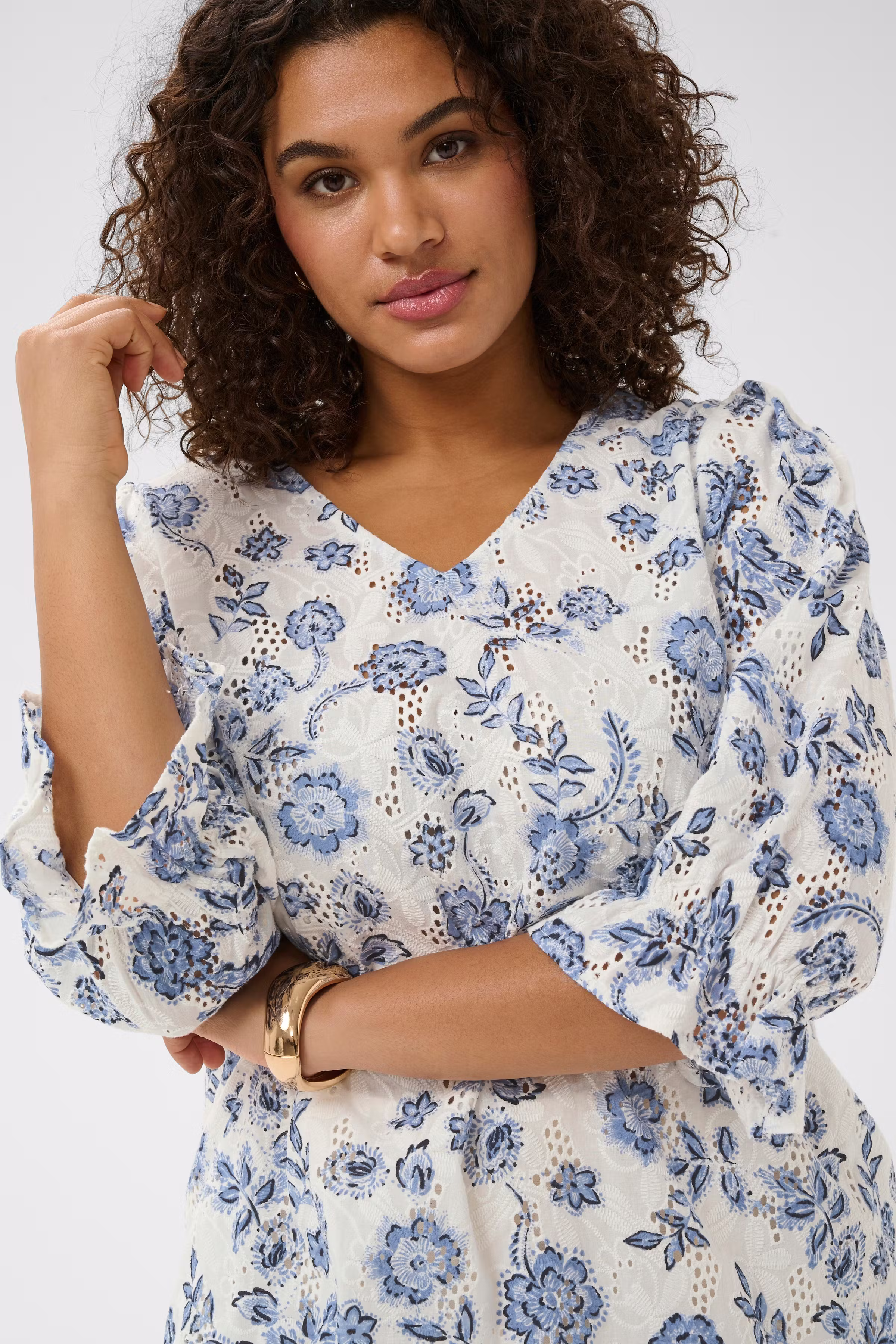 KClula Bluse LOOKBOOK DETAIL 10584122-109291