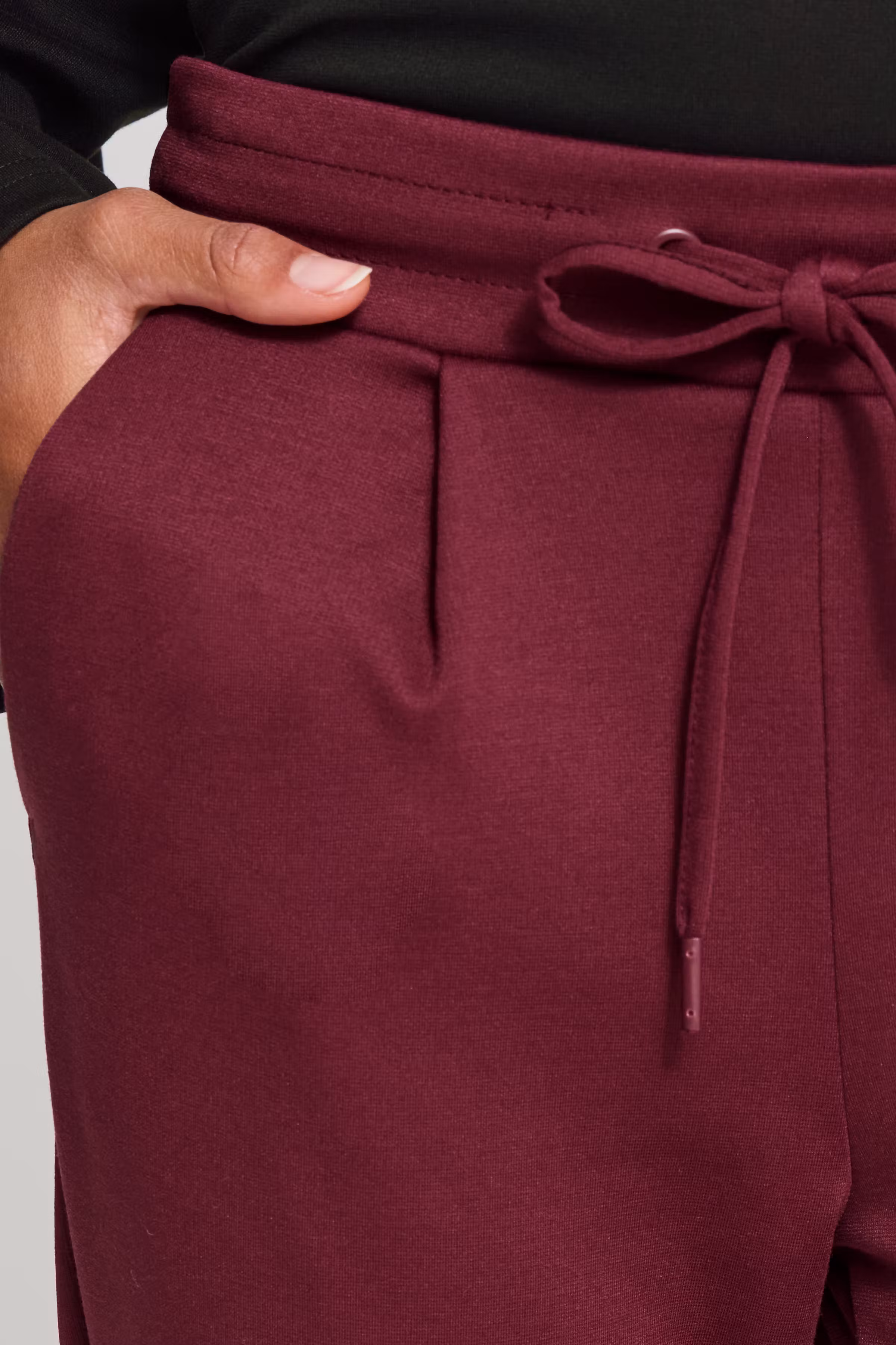 IHKATE Trousers LOOKBOOK DETAIL 20104757-191522