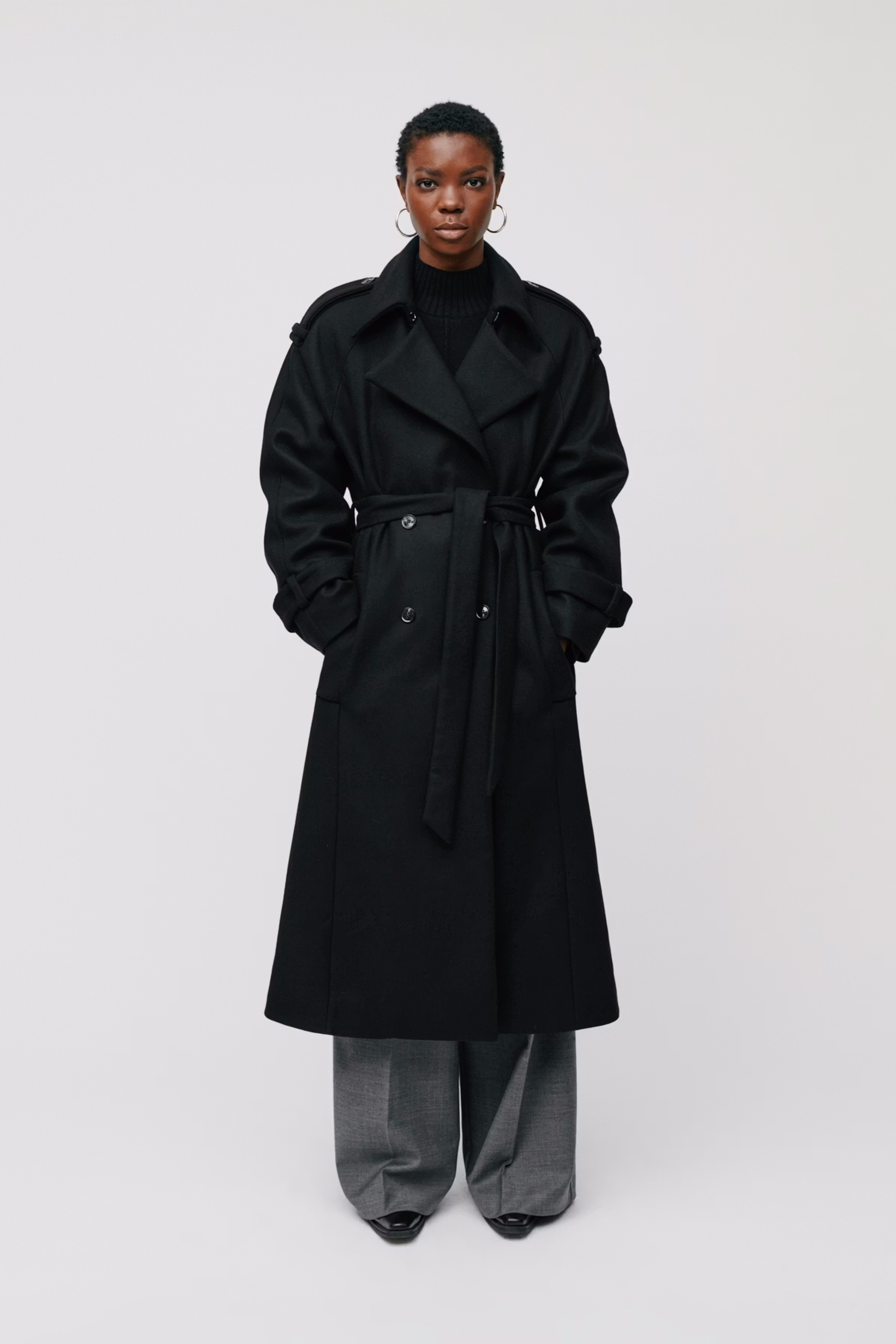 CAROLINE Coat LOOKBOOK FRONT 30600182-BK999