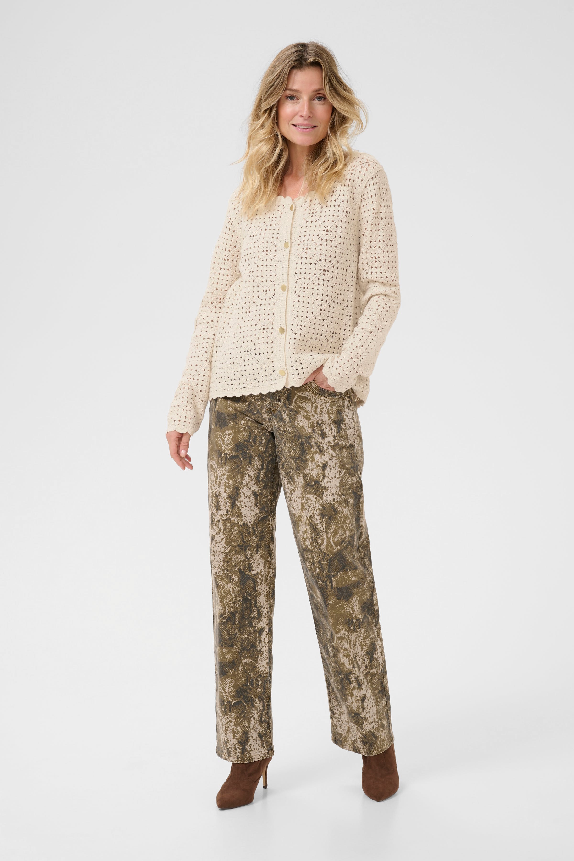 CRKip Pullover LOOKBOOK FRONT 10613937-130905