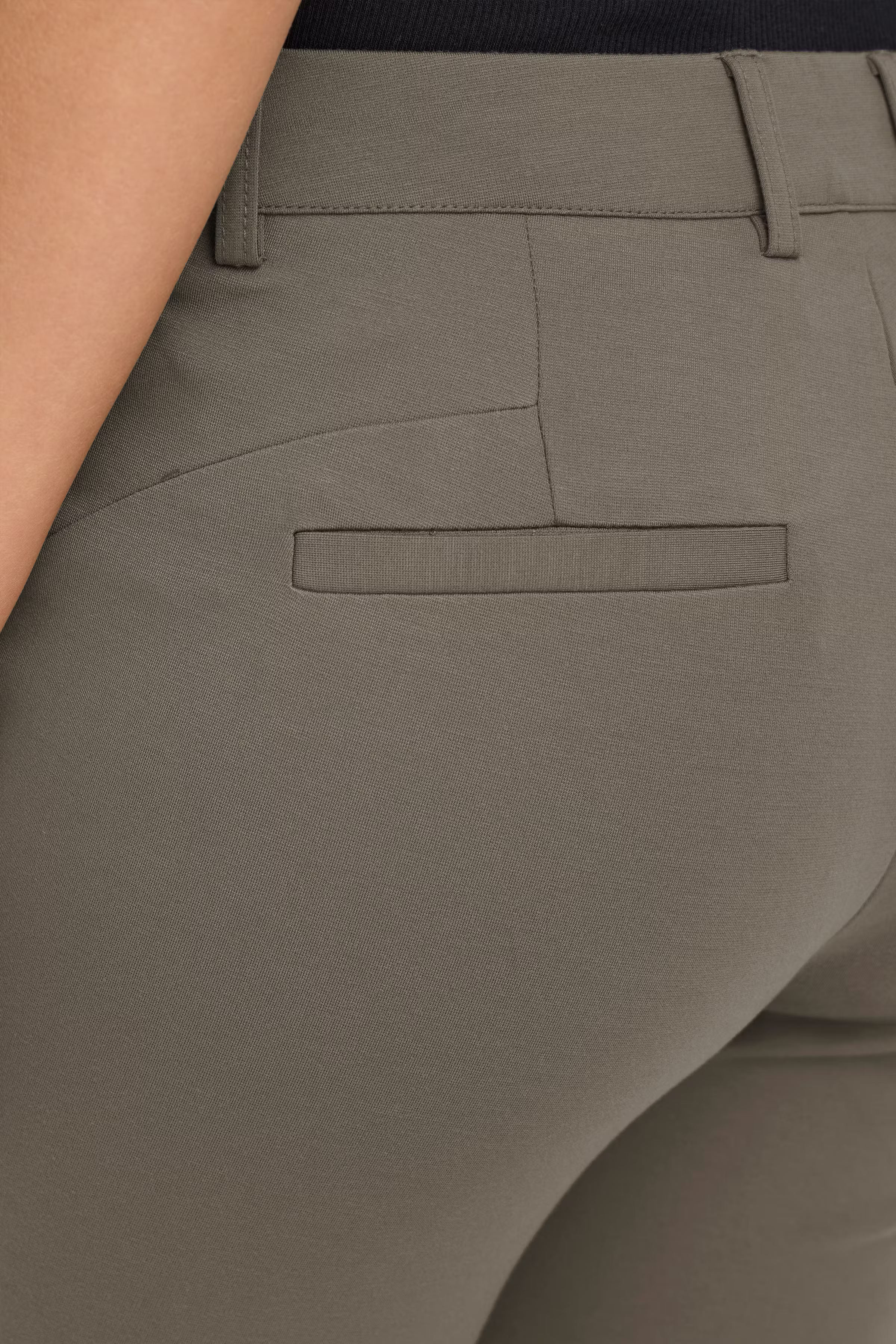 FRLANO Byxor LOOKBOOK DETAIL 20610830-180516