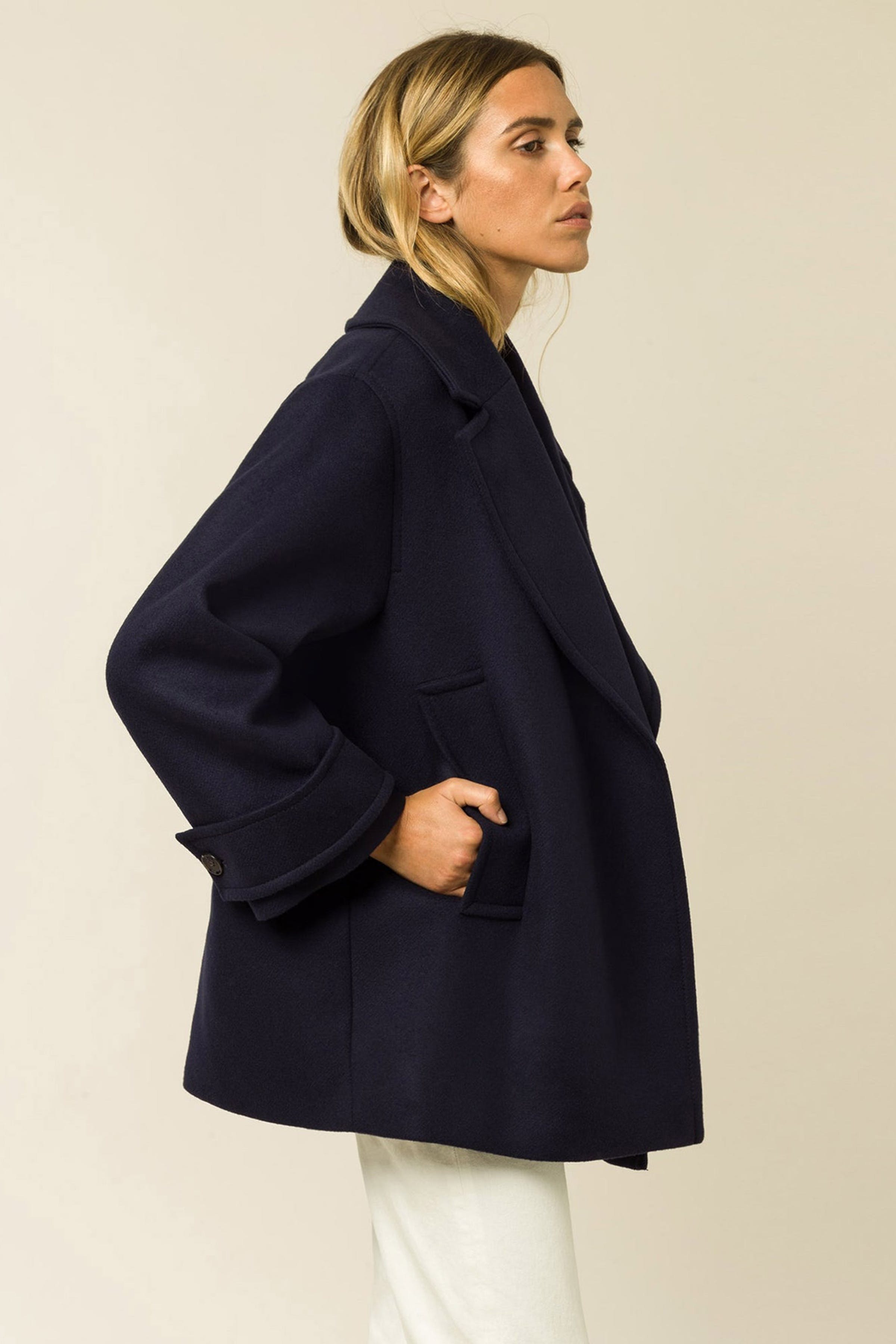 CARLY Mantel LOOKBOOK TOP 30600212-BL899