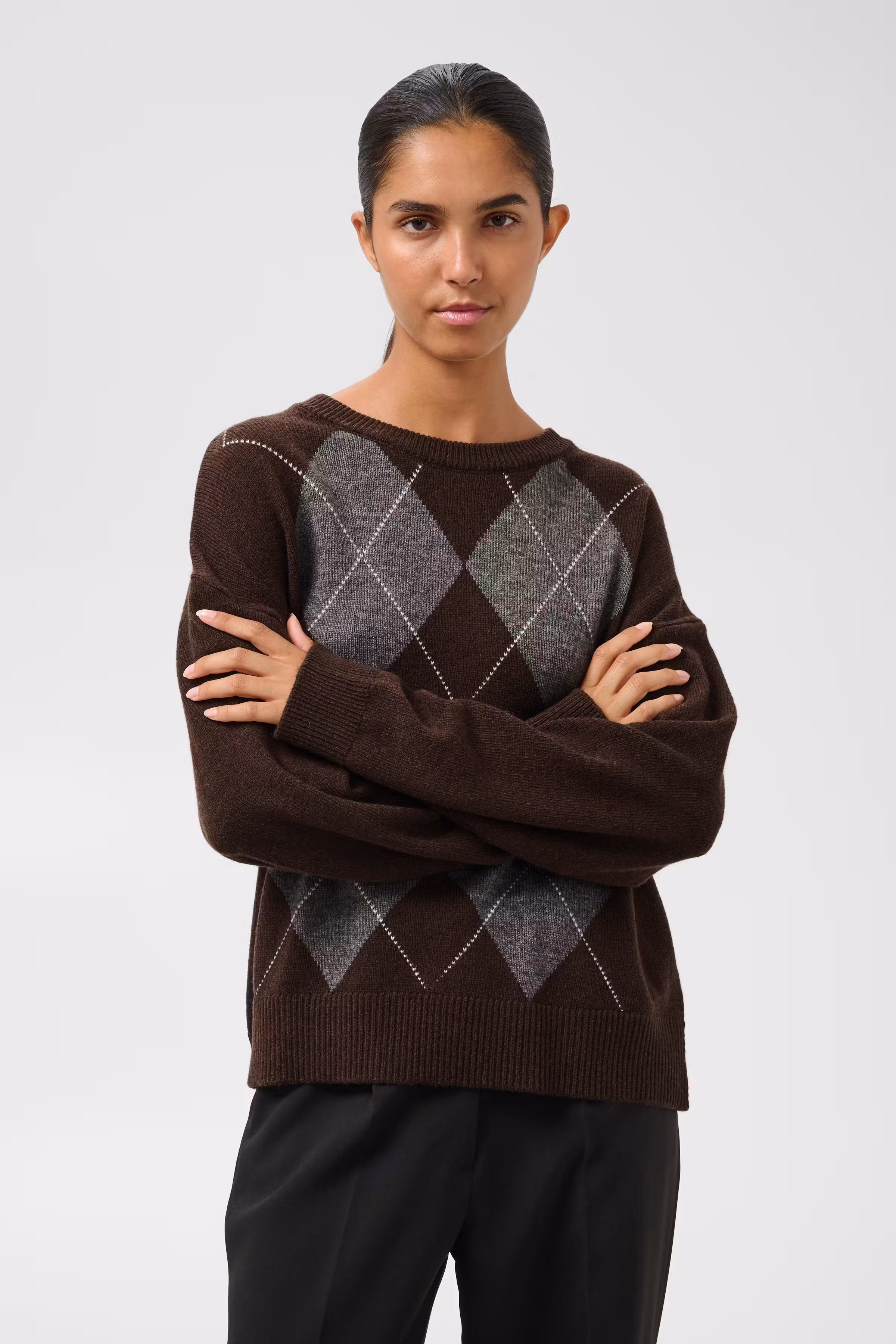 SLTone Pullover LOOKBOOK FRONT 30409703-190912
