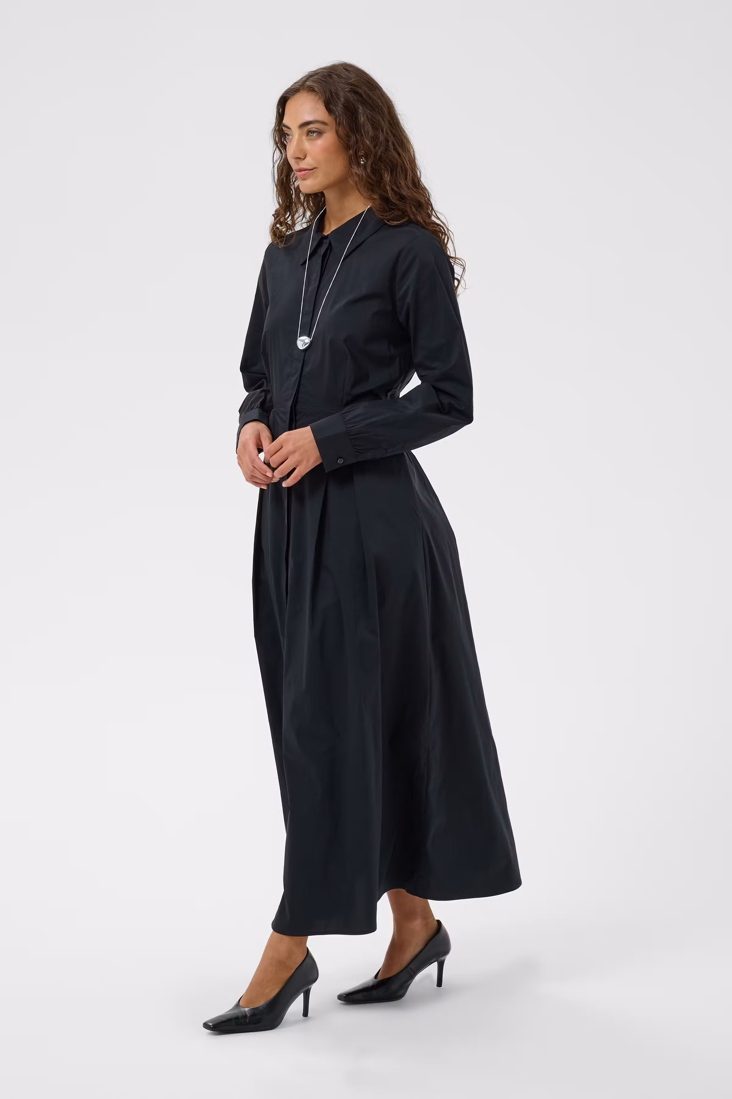 CUpernilla Kjole LOOKBOOK FRONT 50113487-500012