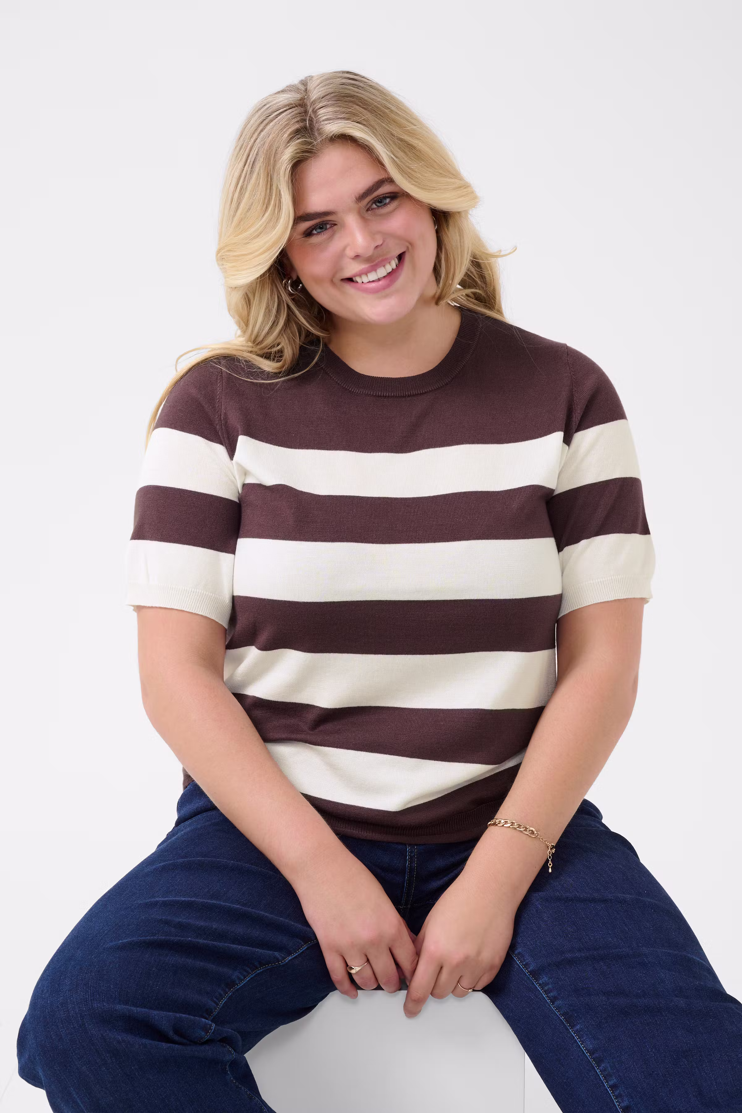 KClizzy Pullover LOOKBOOK DETAIL 10582914-107923
