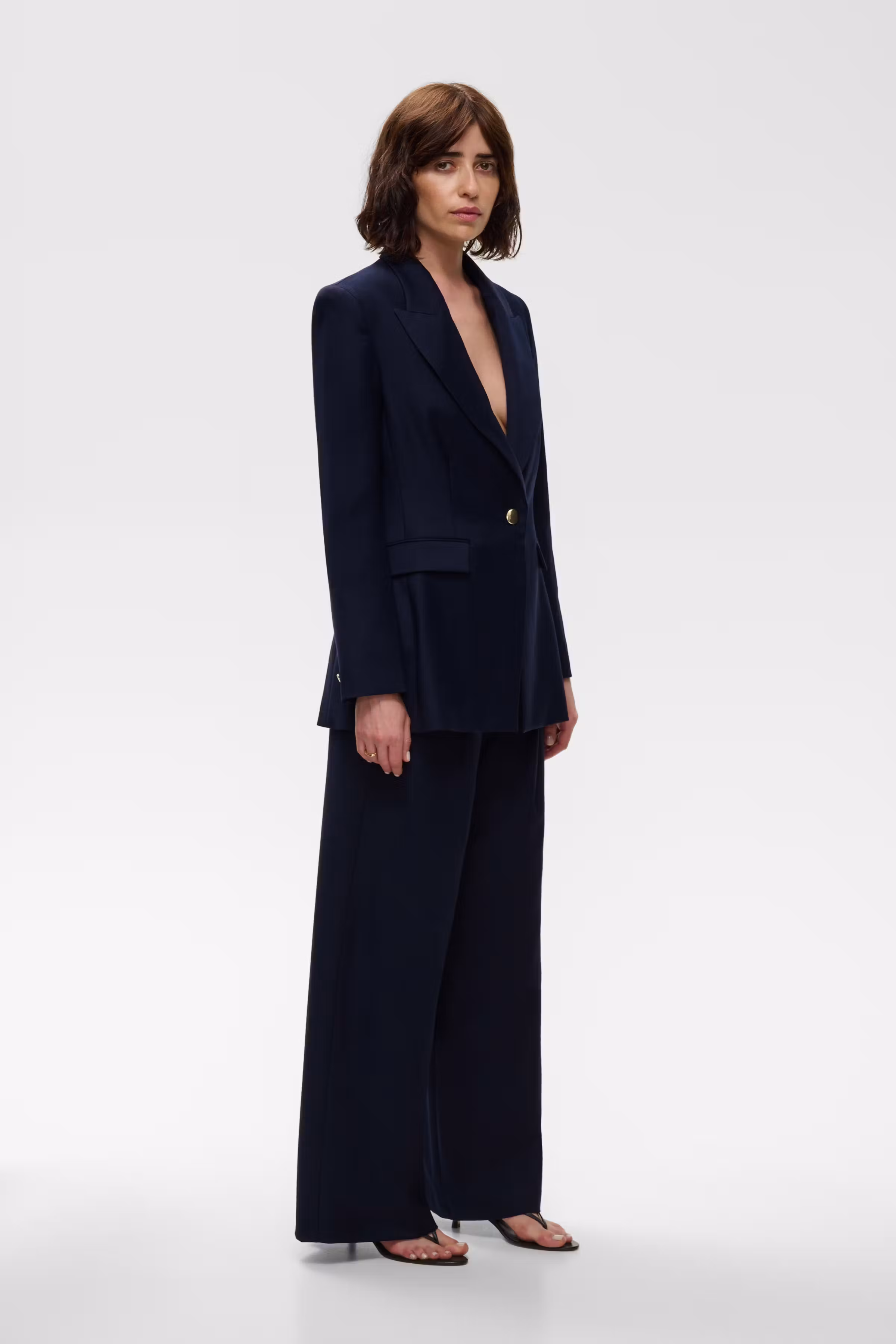 IOPriscilla Trousers LOOKBOOK FRONT 30600060-BL900