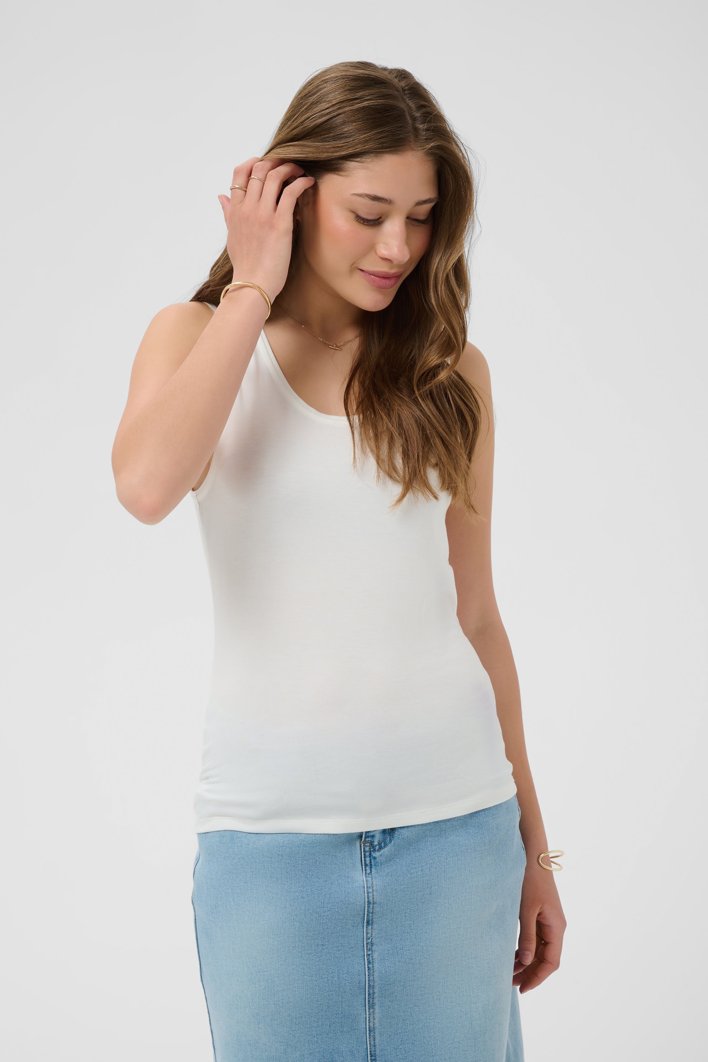 LCTia Top LOOKBOOK FRONT 10651164-110602
