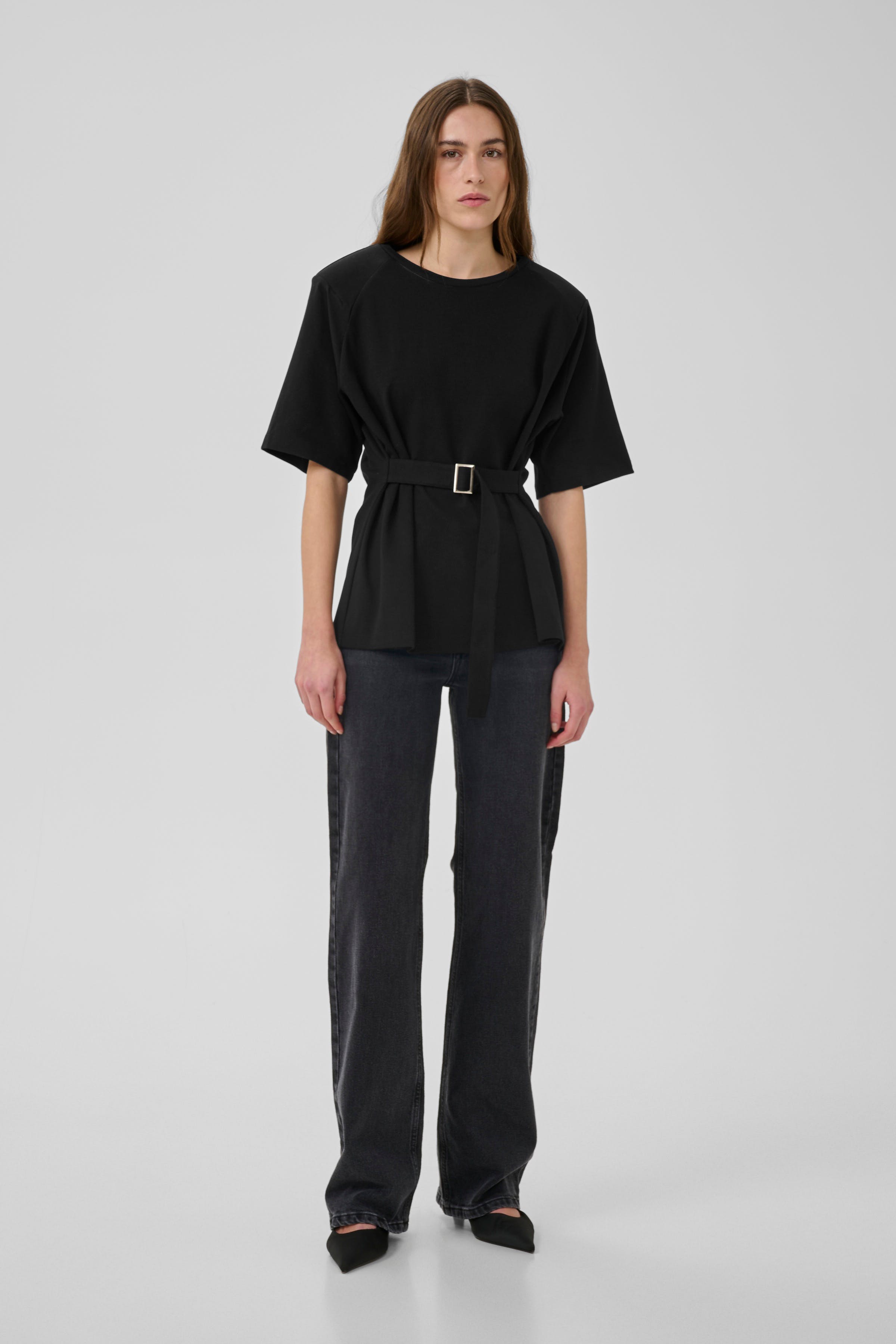 MWApir T-shirt LOOKBOOK FRONT 10705415-100031