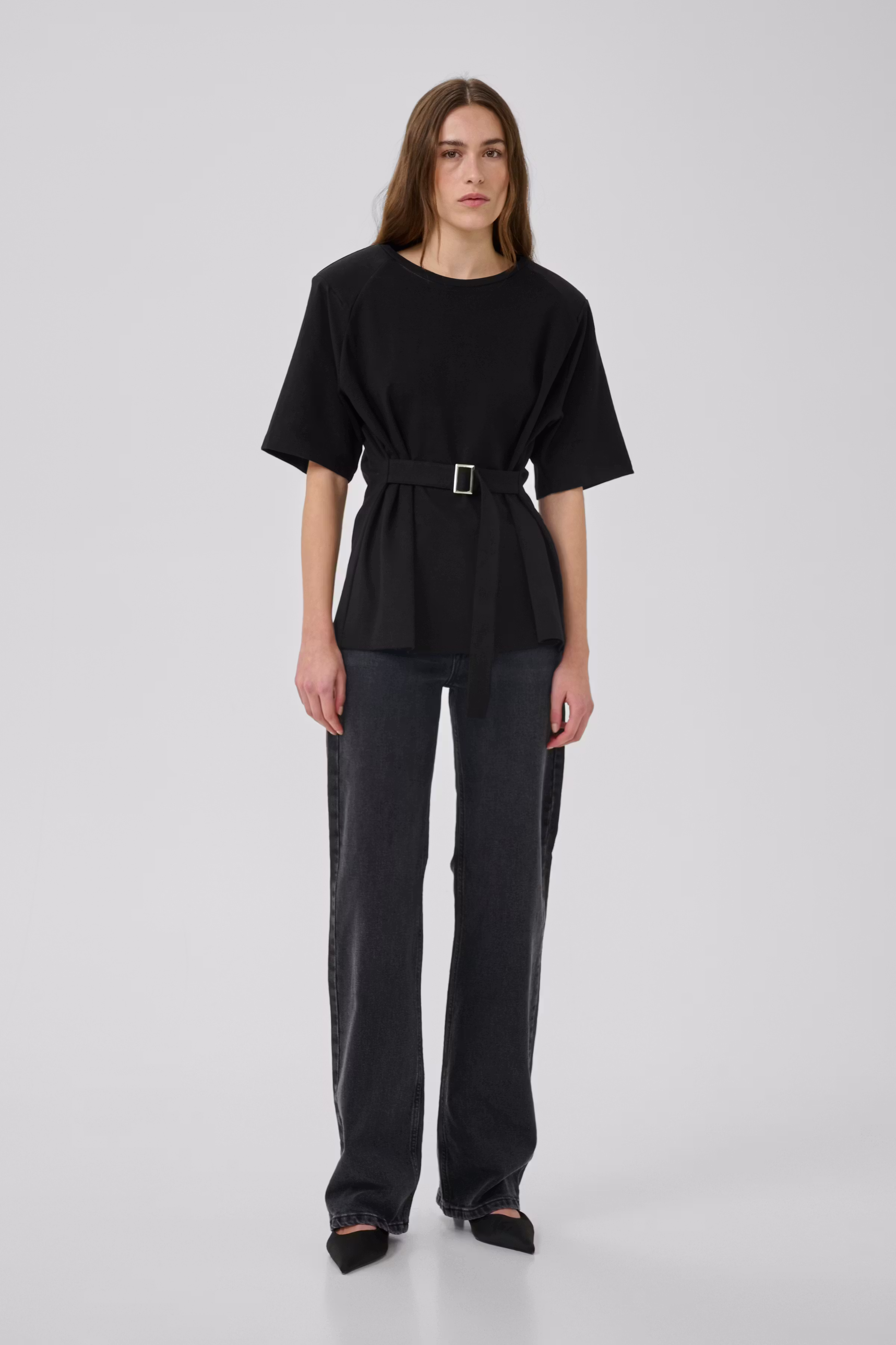 MWApir T-shirt LOOKBOOK FRONT 10705415-100031