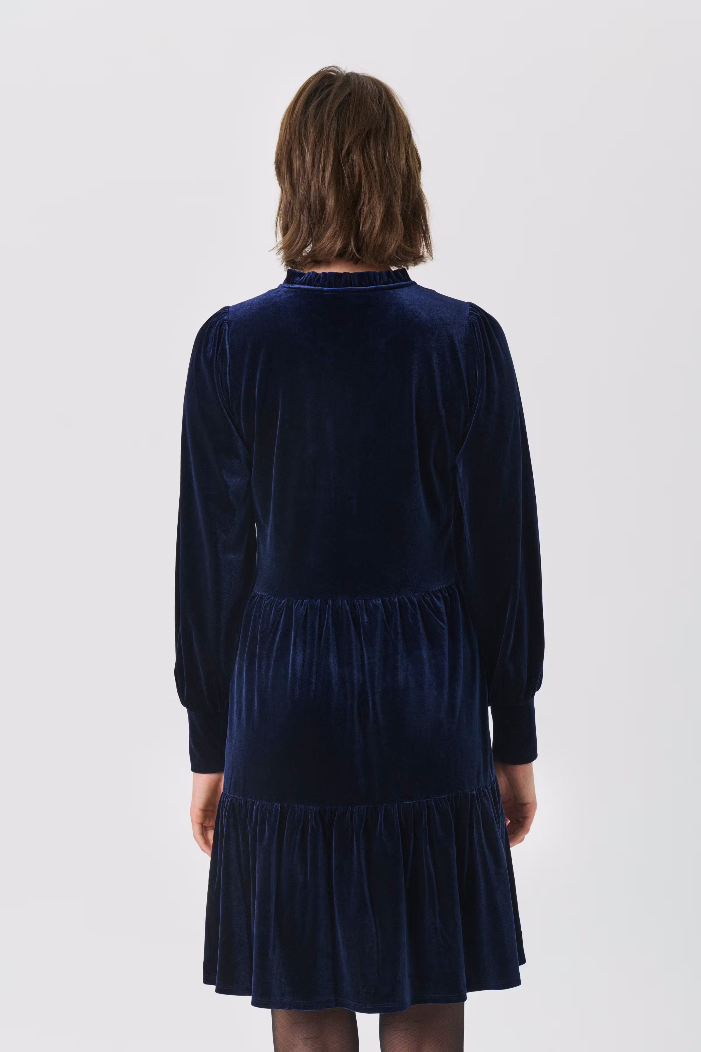 ViggasePW Dress LOOKBOOK BACK 30306576-193920