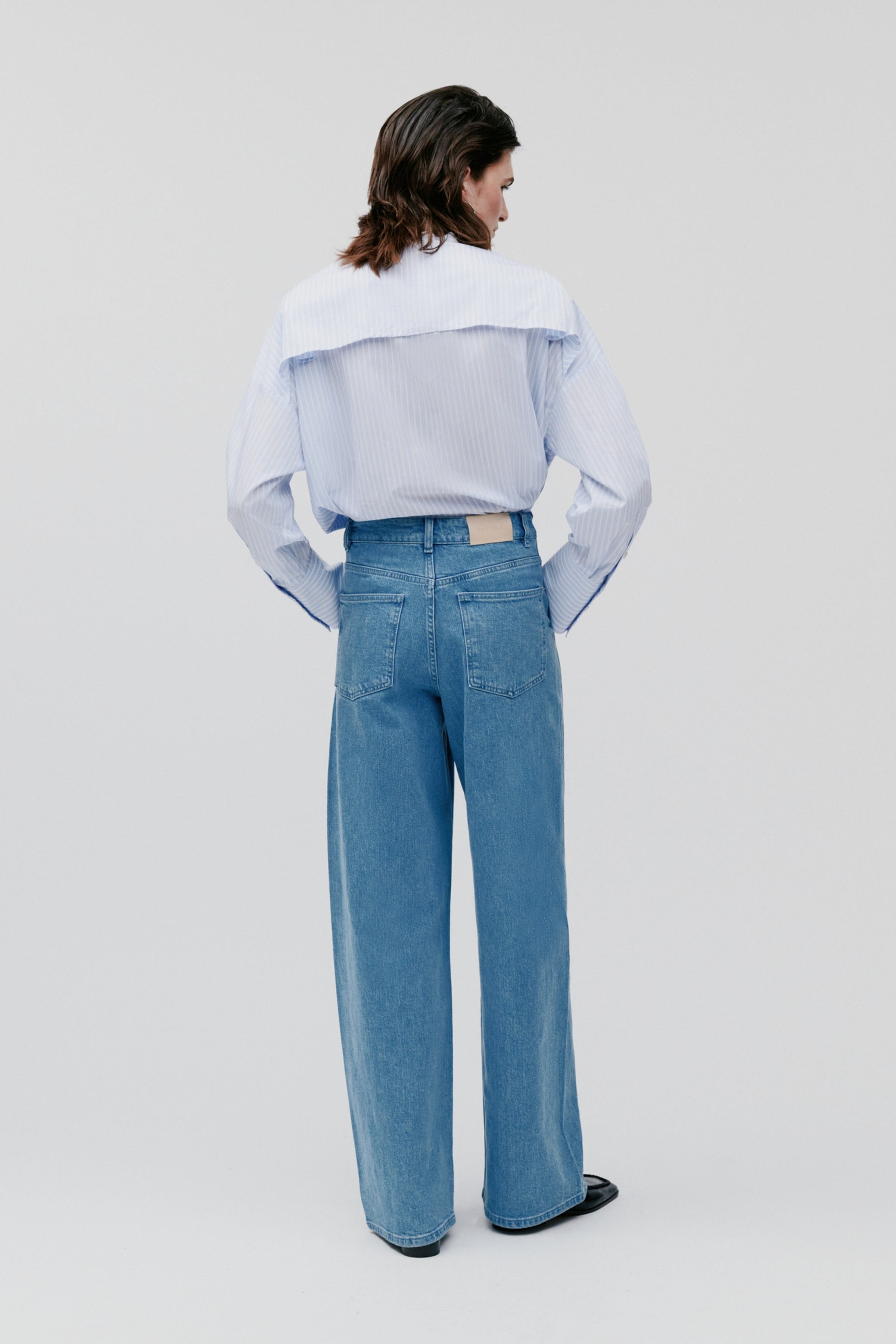 Phila Jeans LOOKBOOK BACK 30600624-BL801