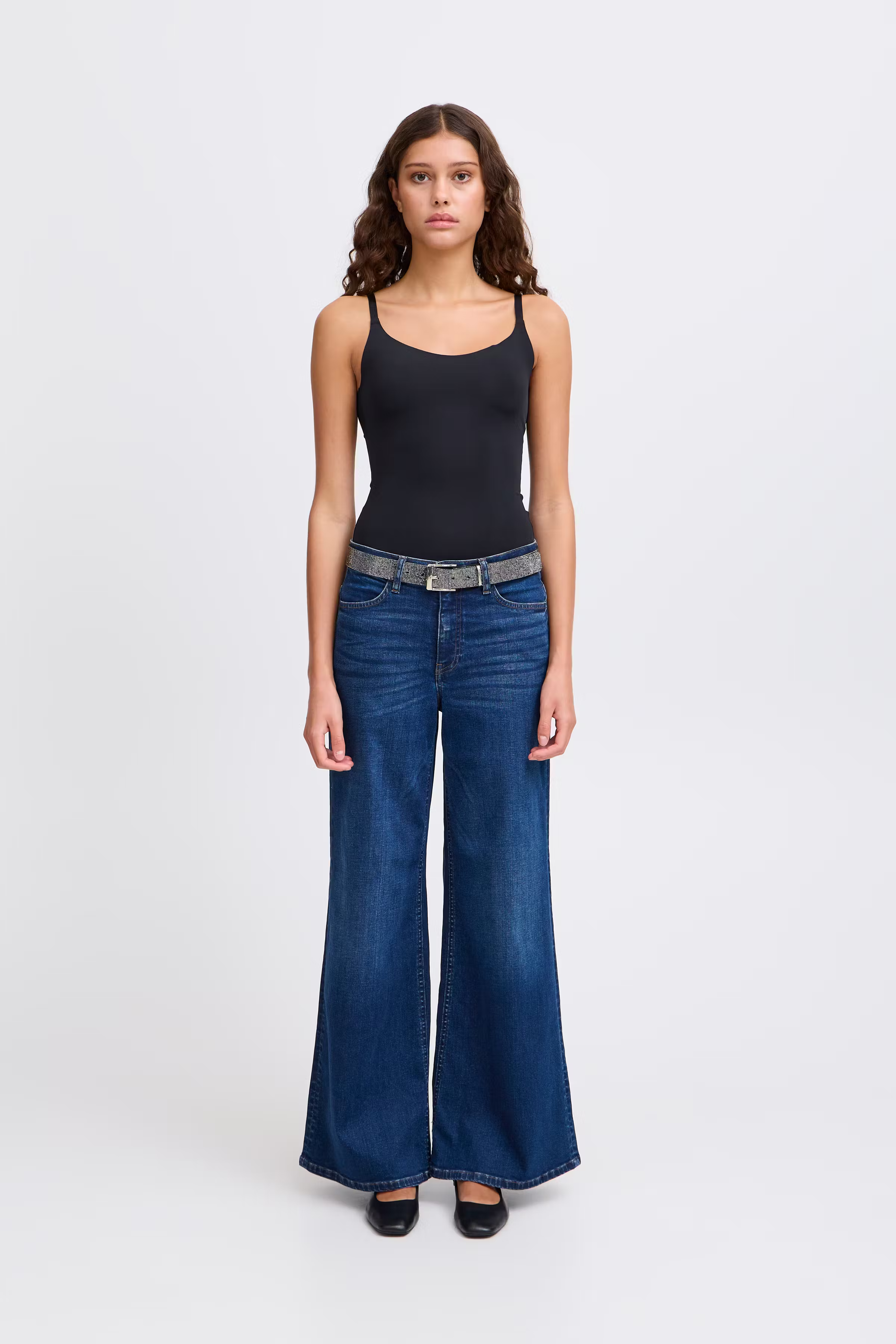 IAMILA Belte LOOKBOOK FRONT 20122362-184005