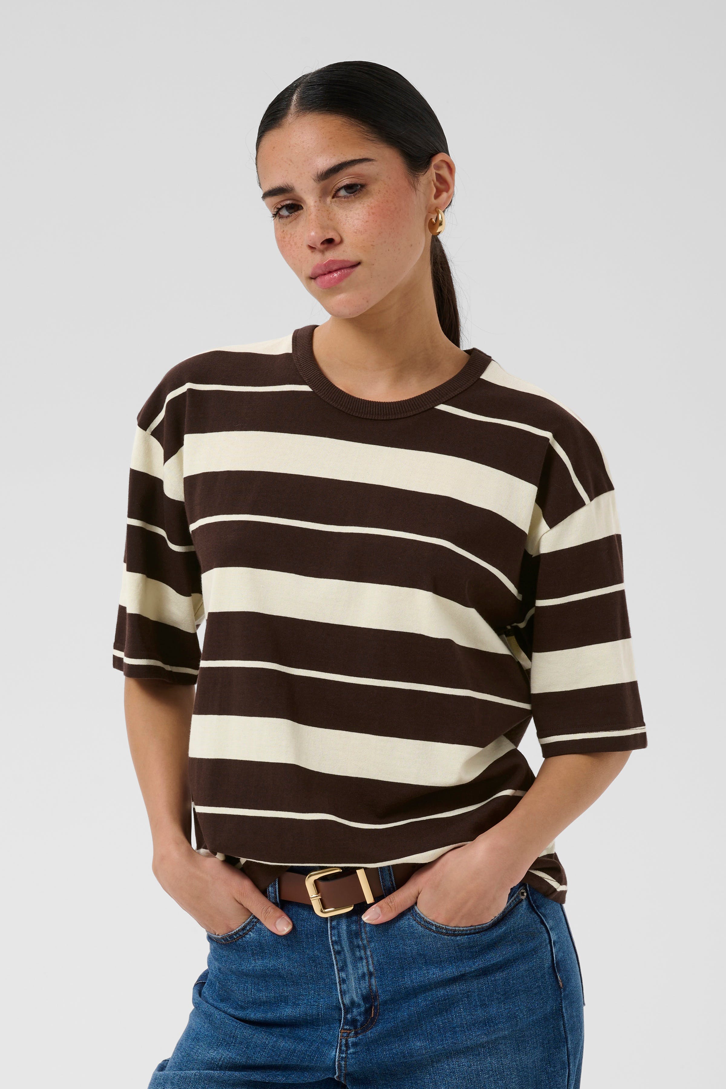 KAwinny T-shirt LOOKBOOK FRONT 10511813-109504