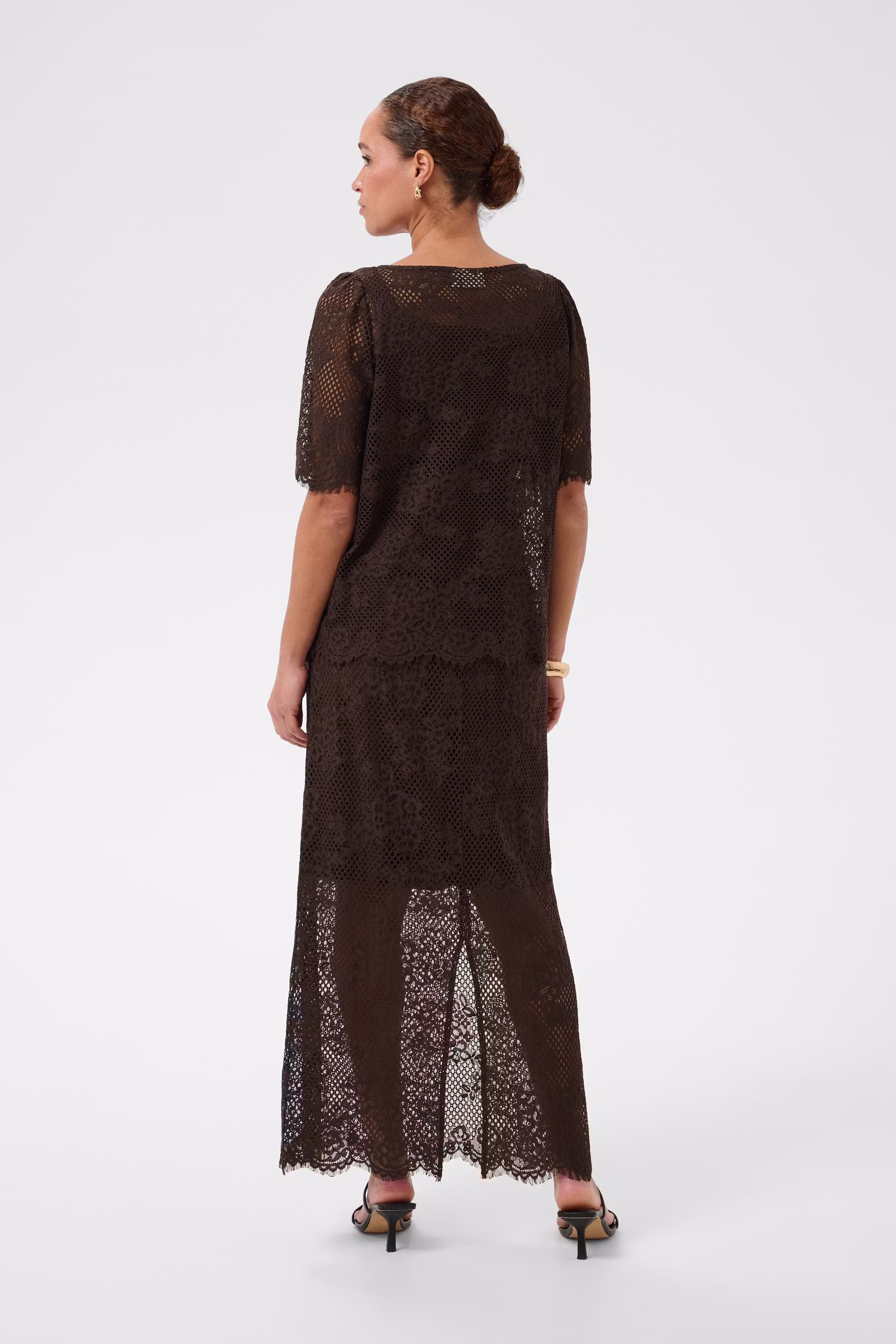 KAcornelia LOOKBOOK BACK 10511919-190915