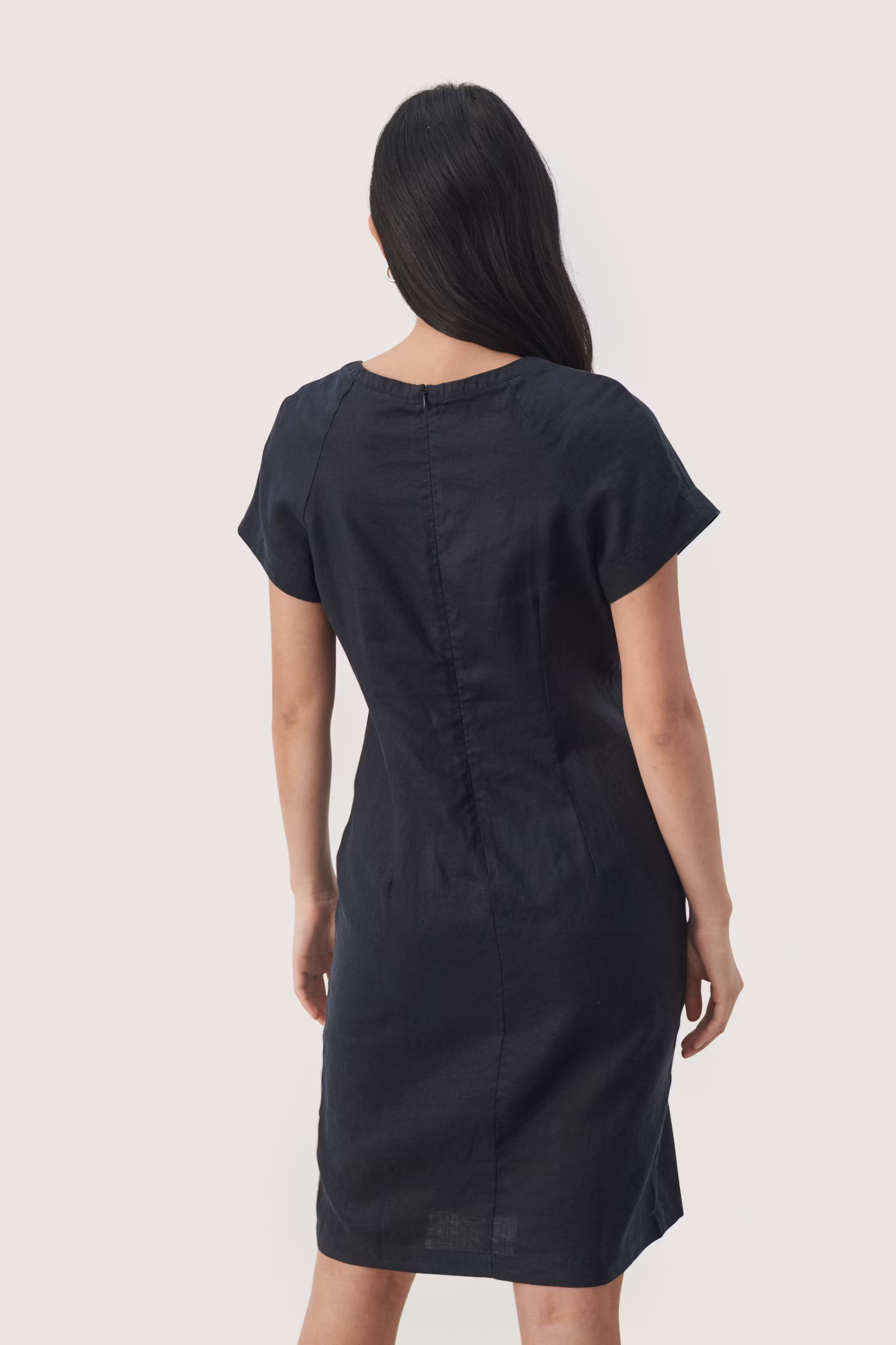 AundreasPW Churzes Linnechleid LOOKBOOK BACK 30308855-194013