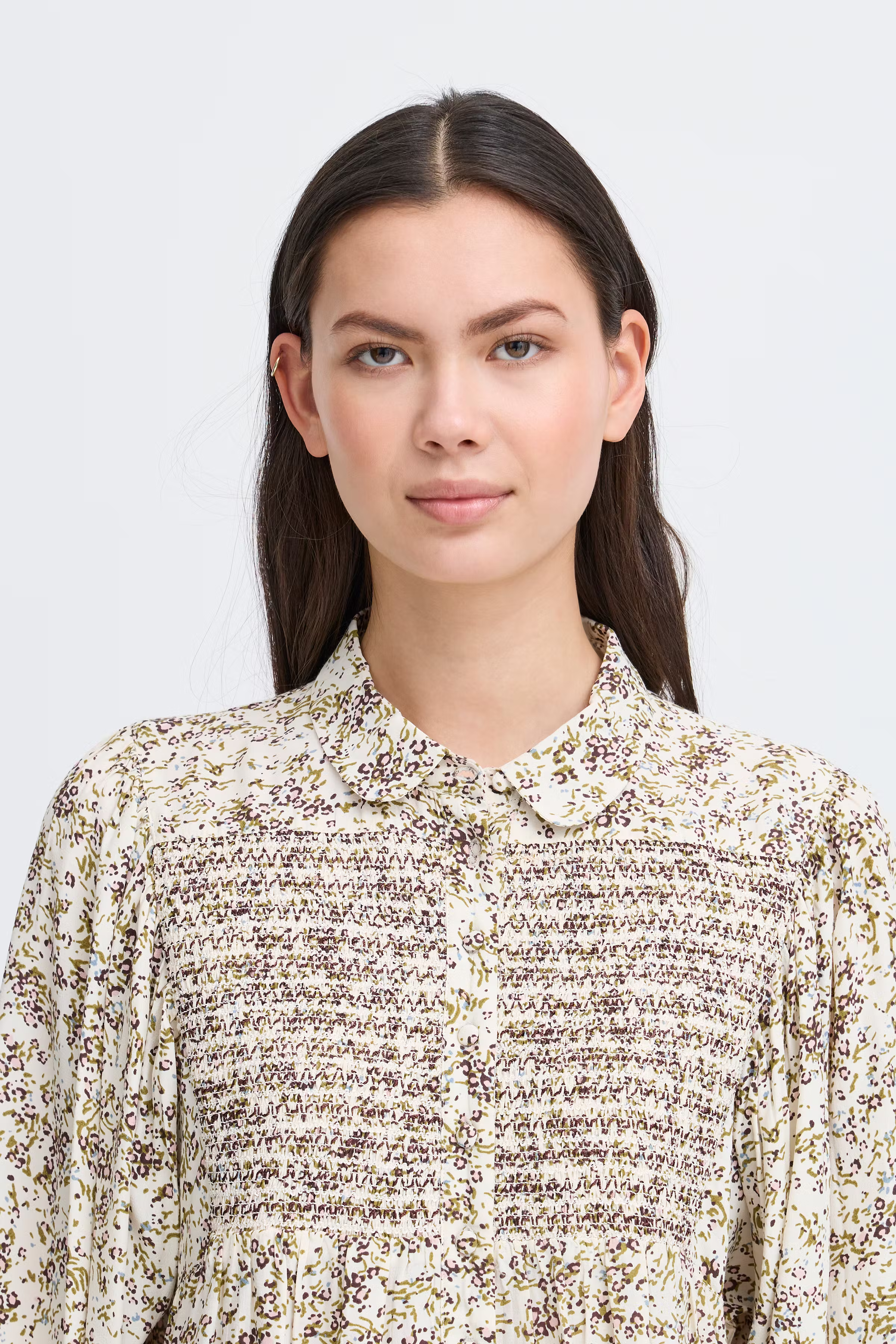 IRMABELLE Skjorta LOOKBOOK DETAIL 20124009-900000018