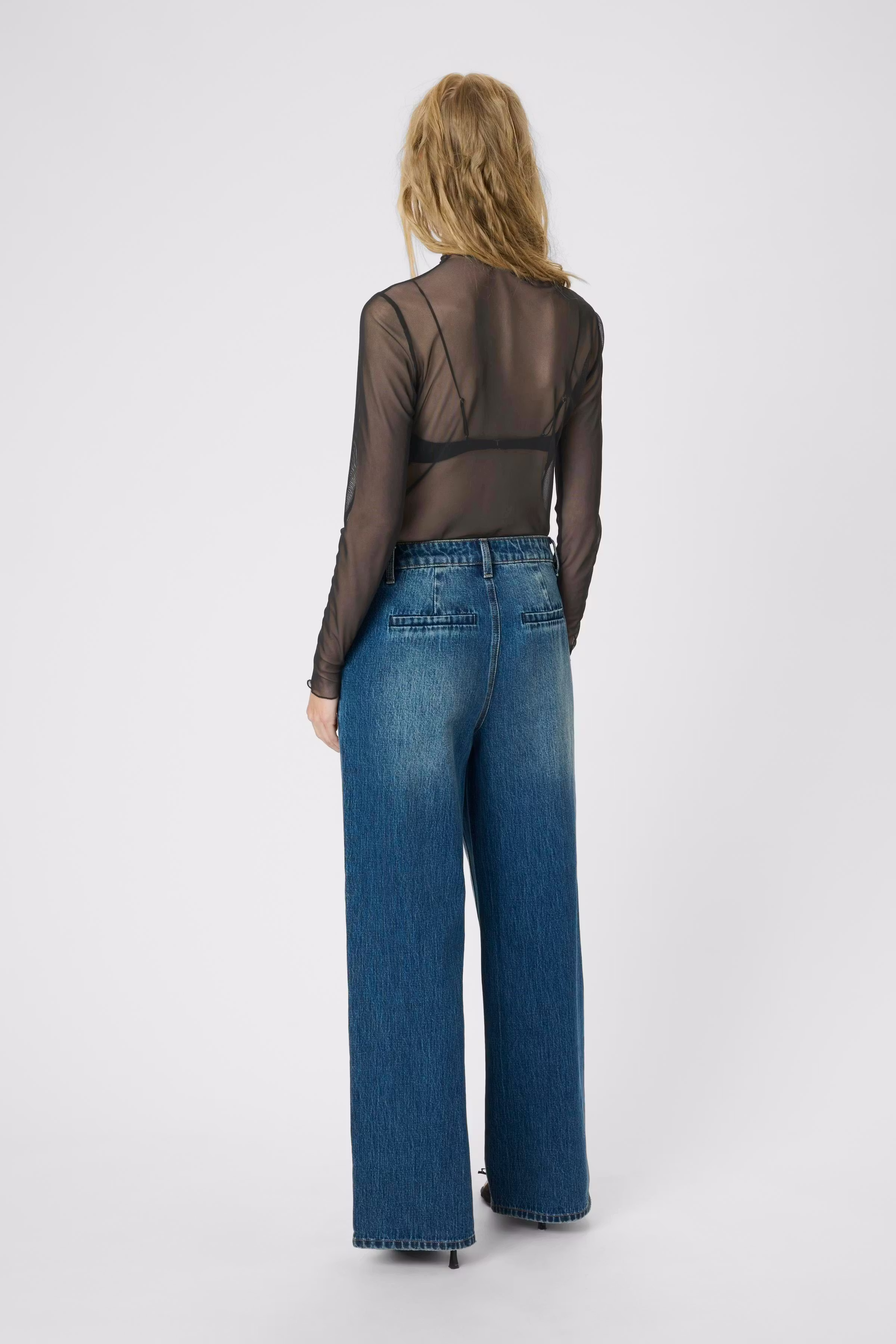 DeshKB T-shirt LOOKBOOK BACK 10104707-194008