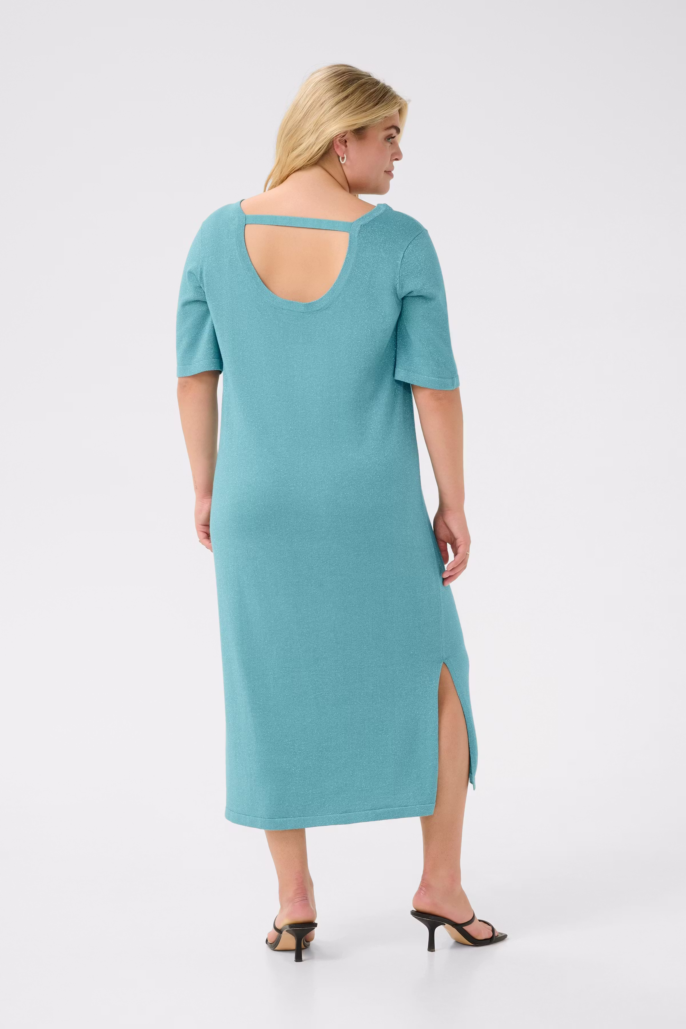 KCregitta Robe LOOKBOOK BACK 10583272-174919