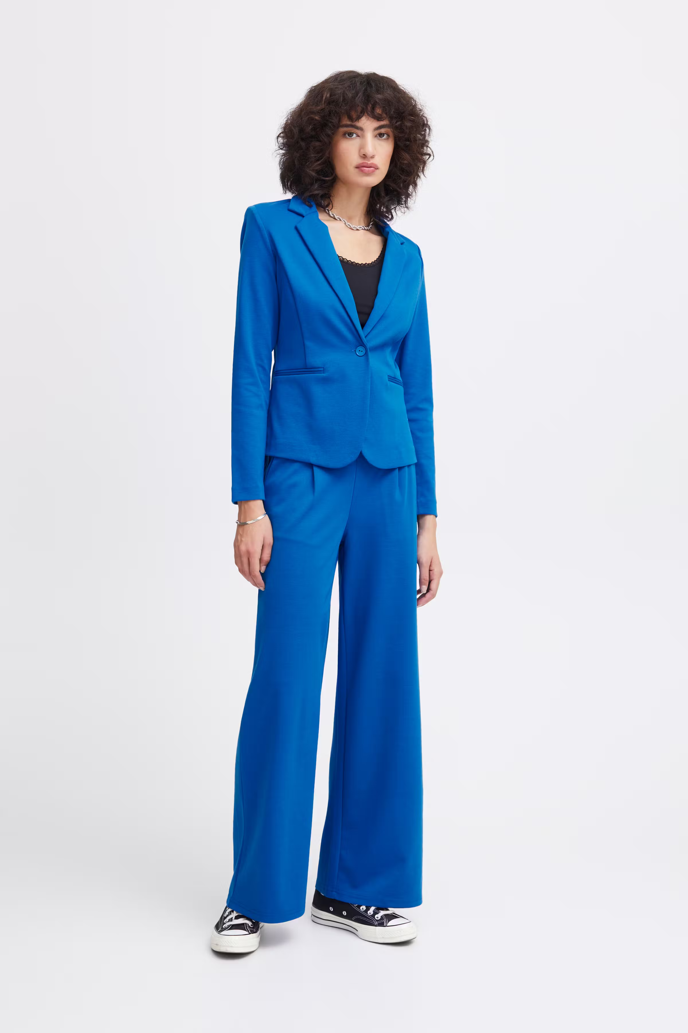 IHKATE Blazer LOOKBOOK FRONT 20101801-194045