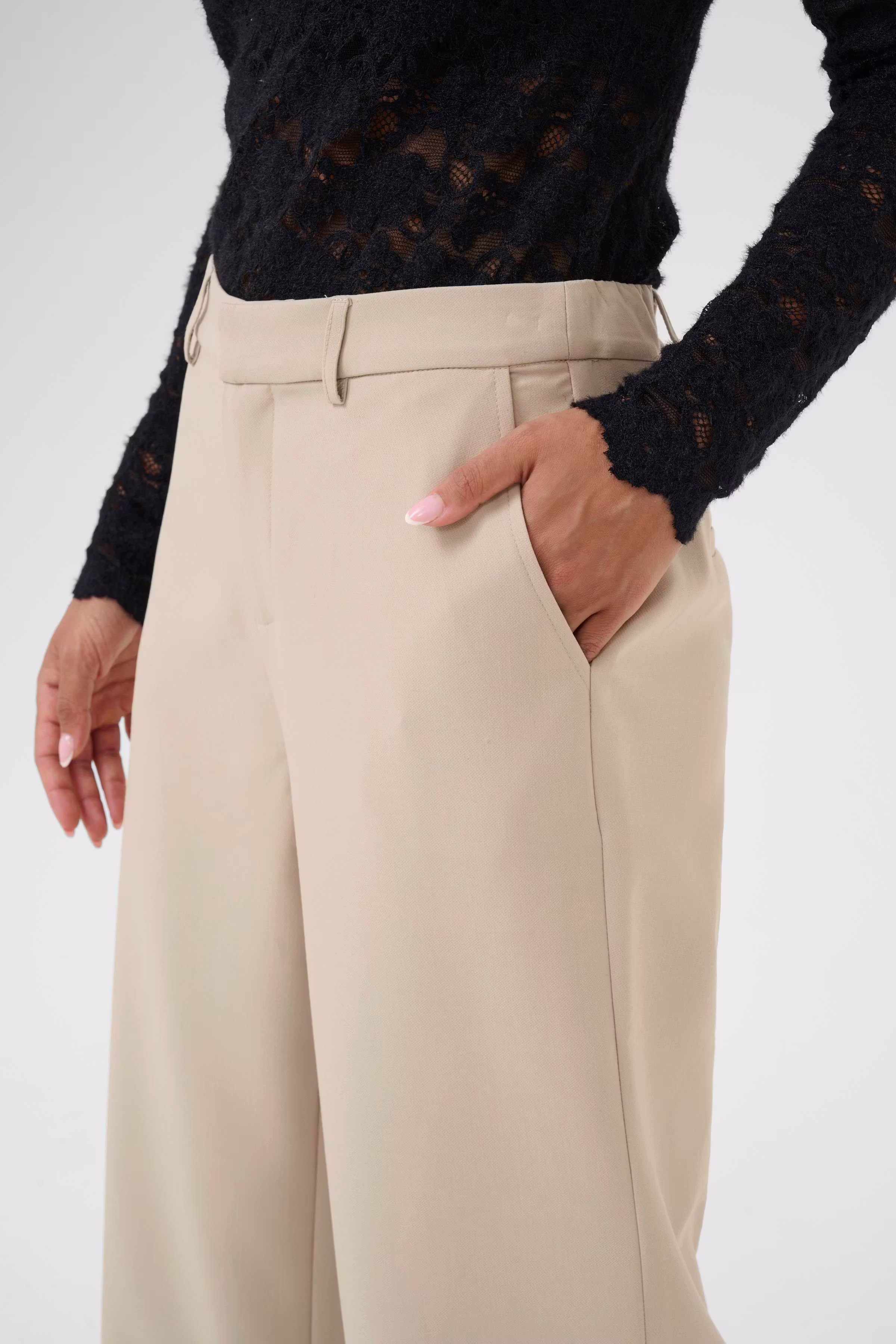 CRHollie Trousers LOOKBOOK DETAIL 10614455-161305