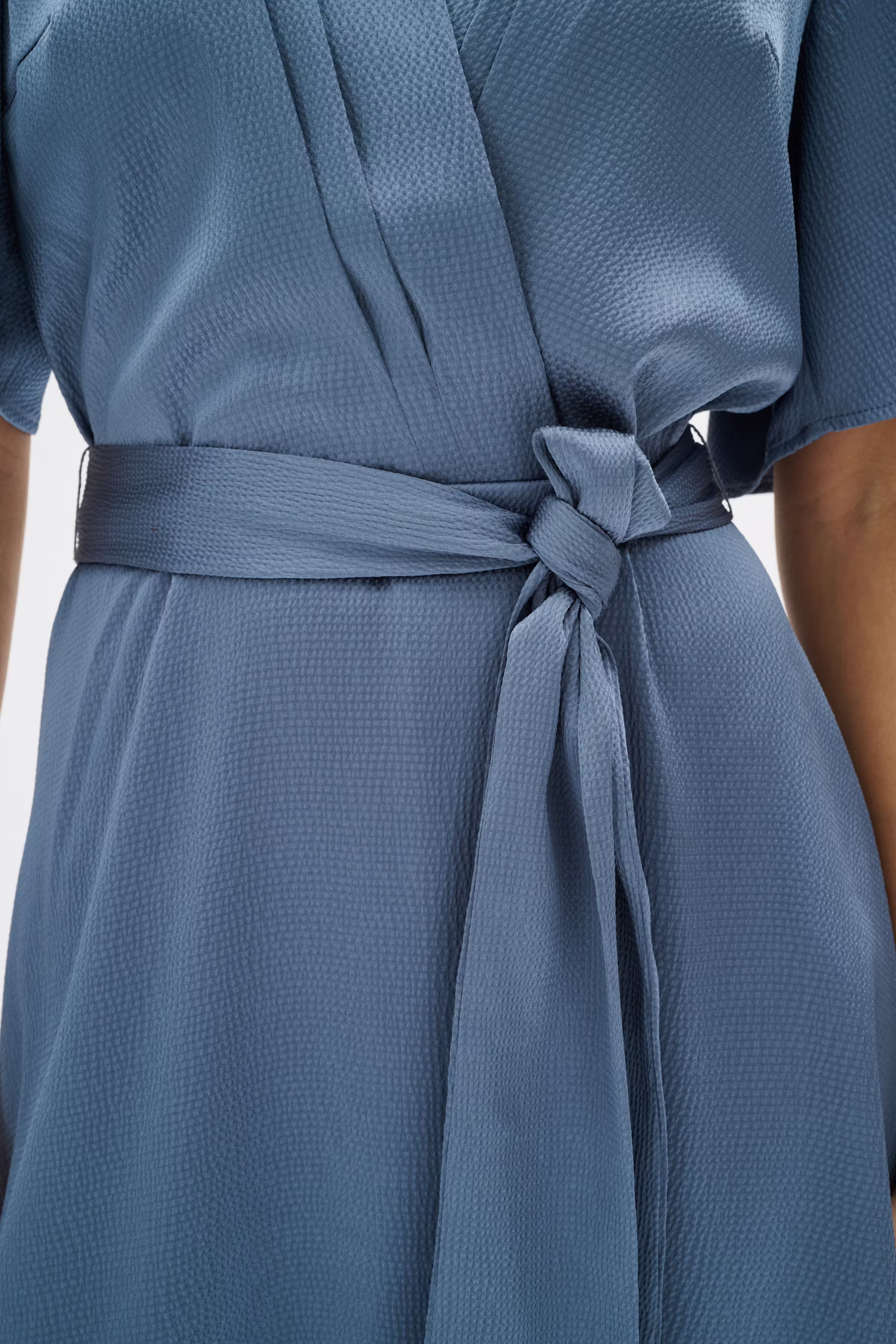 SendraIW Jurk LOOKBOOK DETAIL 30110482-183916