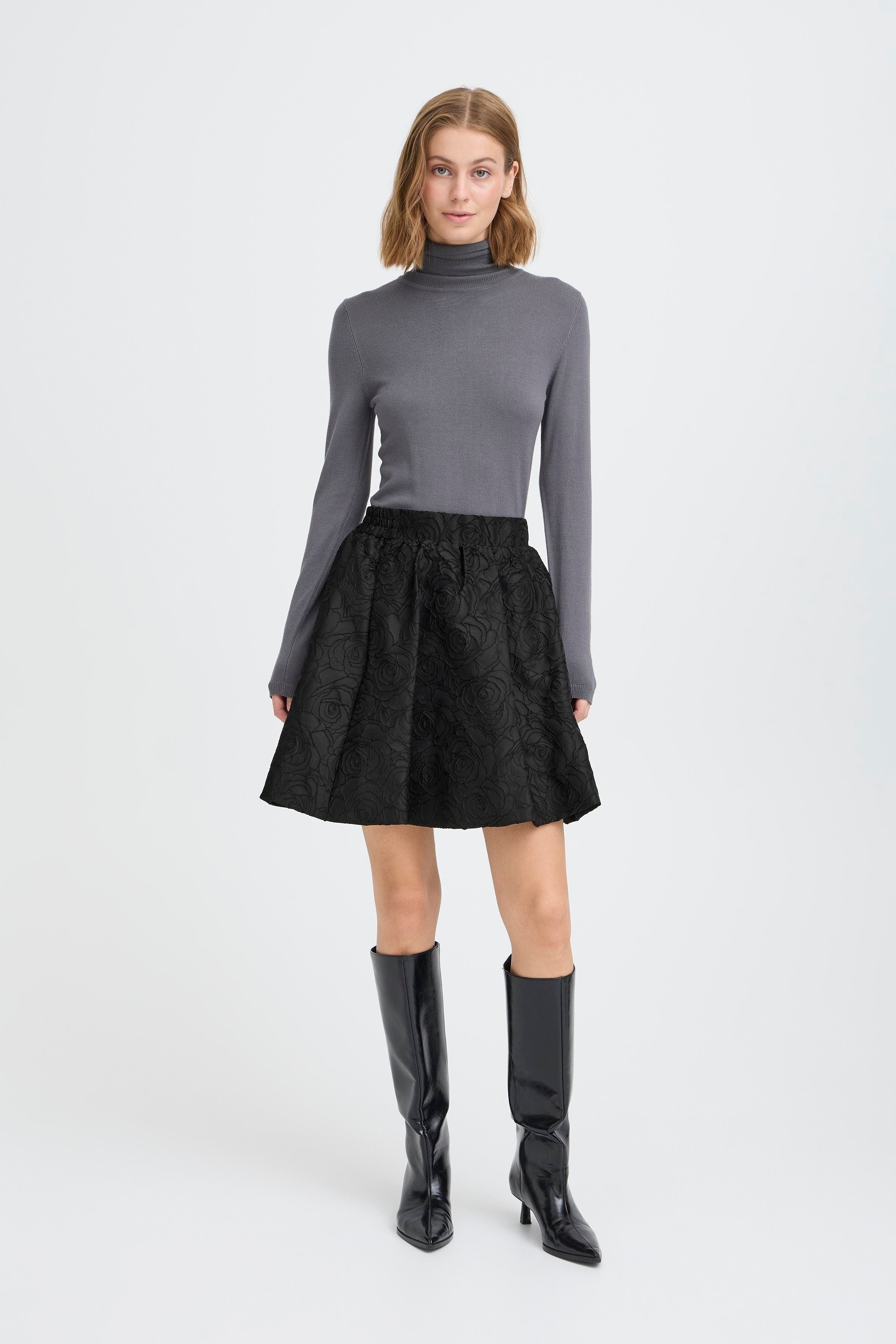 IHKILUA Skjørt LOOKBOOK FRONT 20124724-194008