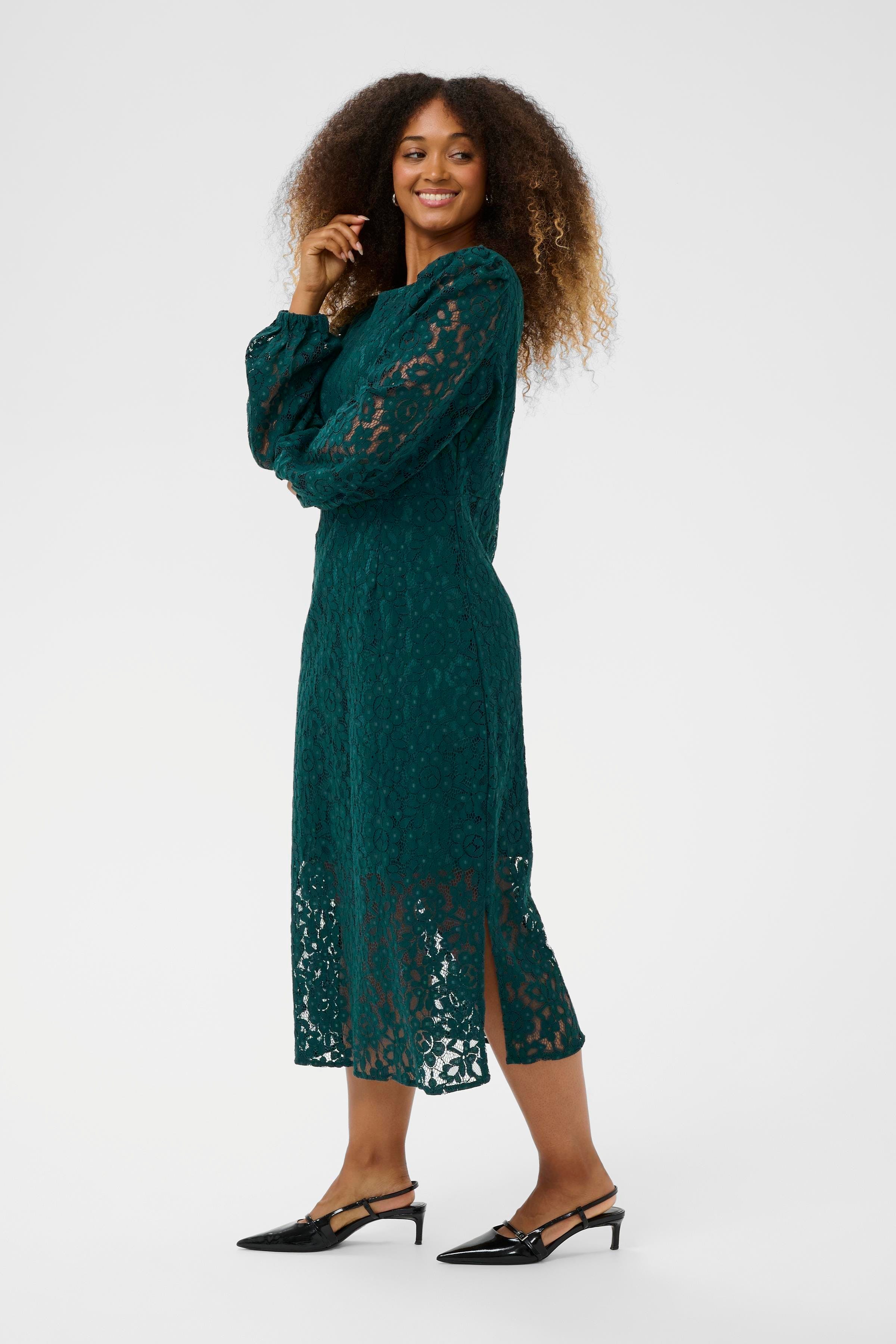 CREbana Kleid LOOKBOOK FRONT 10614055-195030