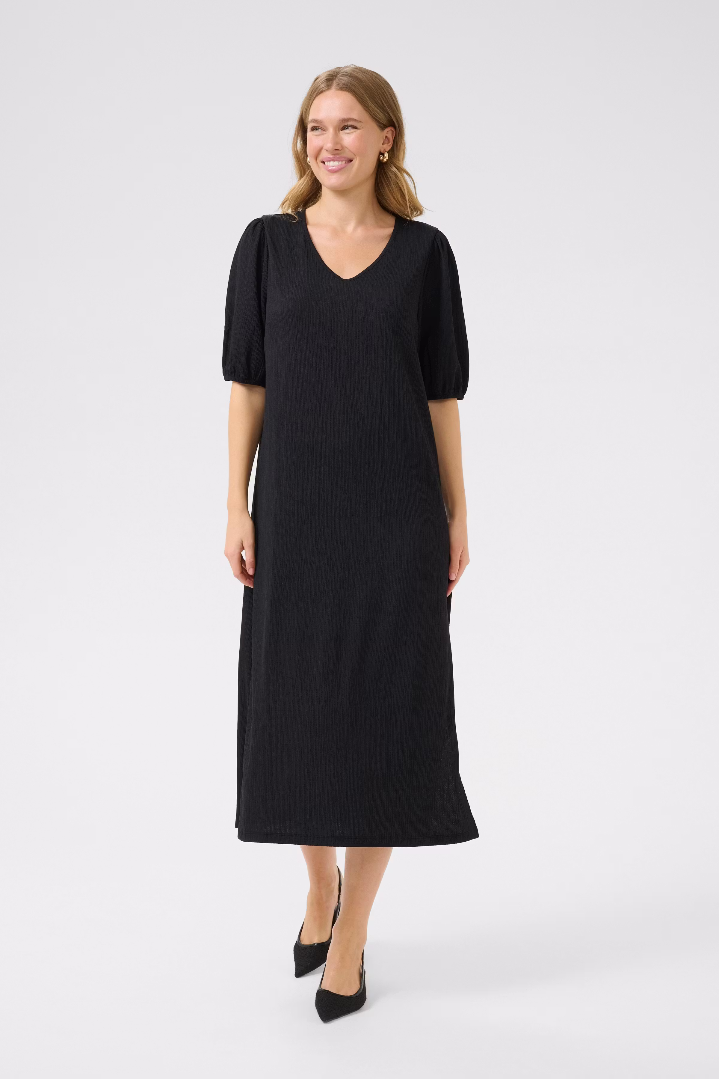 BPanika Kleid LOOKBOOK FRONT 10590838-100121B