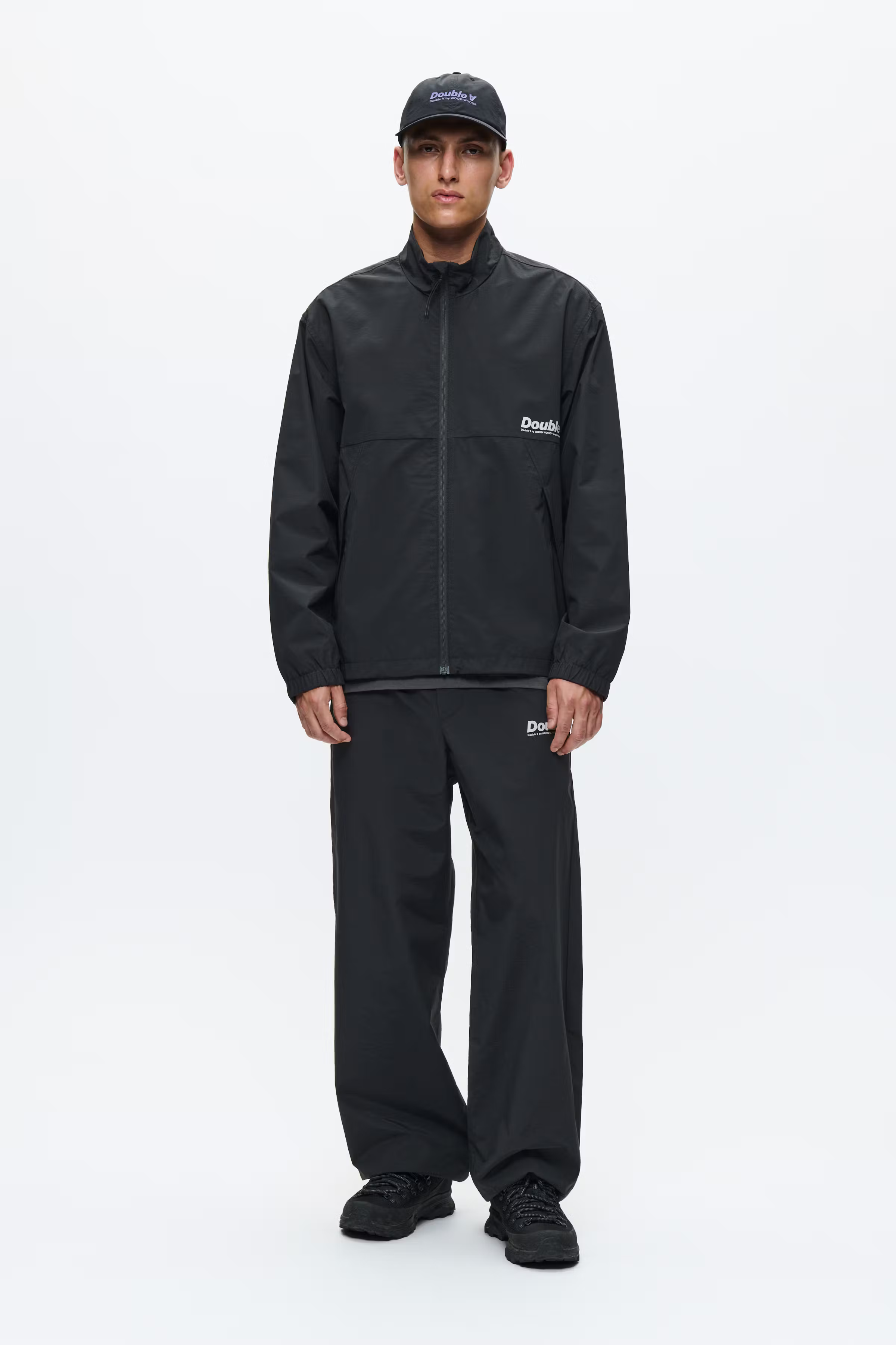 WWRobert Byxor LOOKBOOK FRONT 30251783-303700