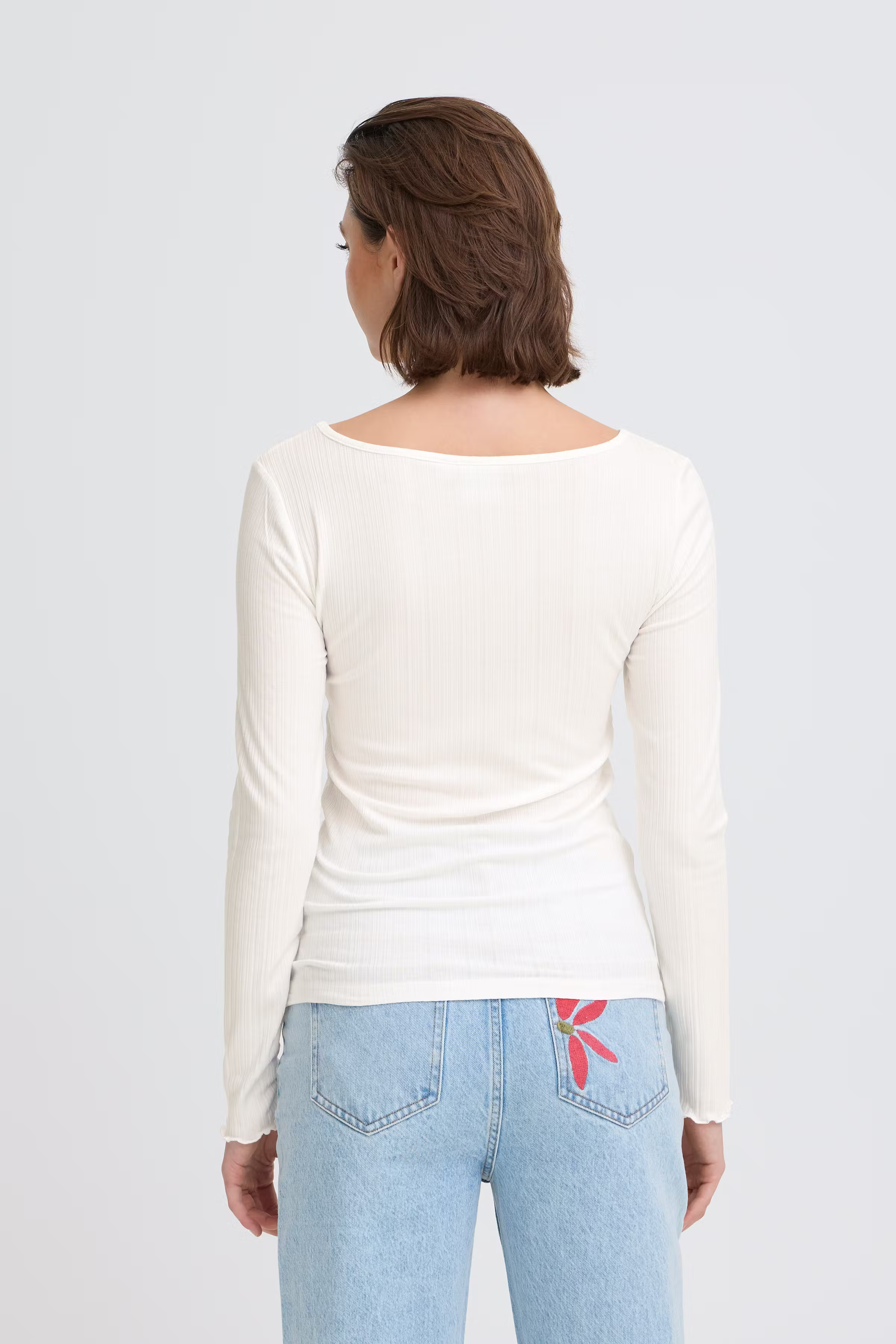 IHCELLA Langermet T-shirt LOOKBOOK BACK 20122819-114201