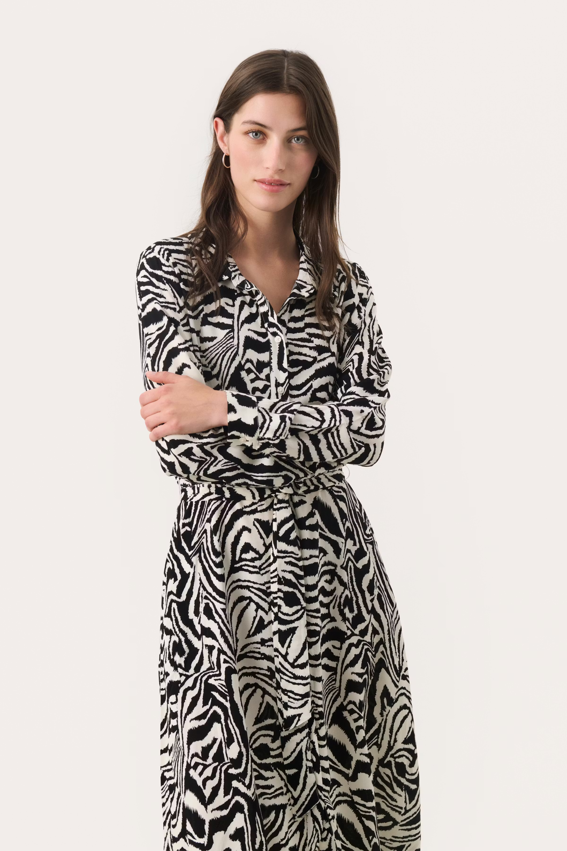 ShelbyPW Skjortekjole LOOKBOOK FRONT 30308340-304011