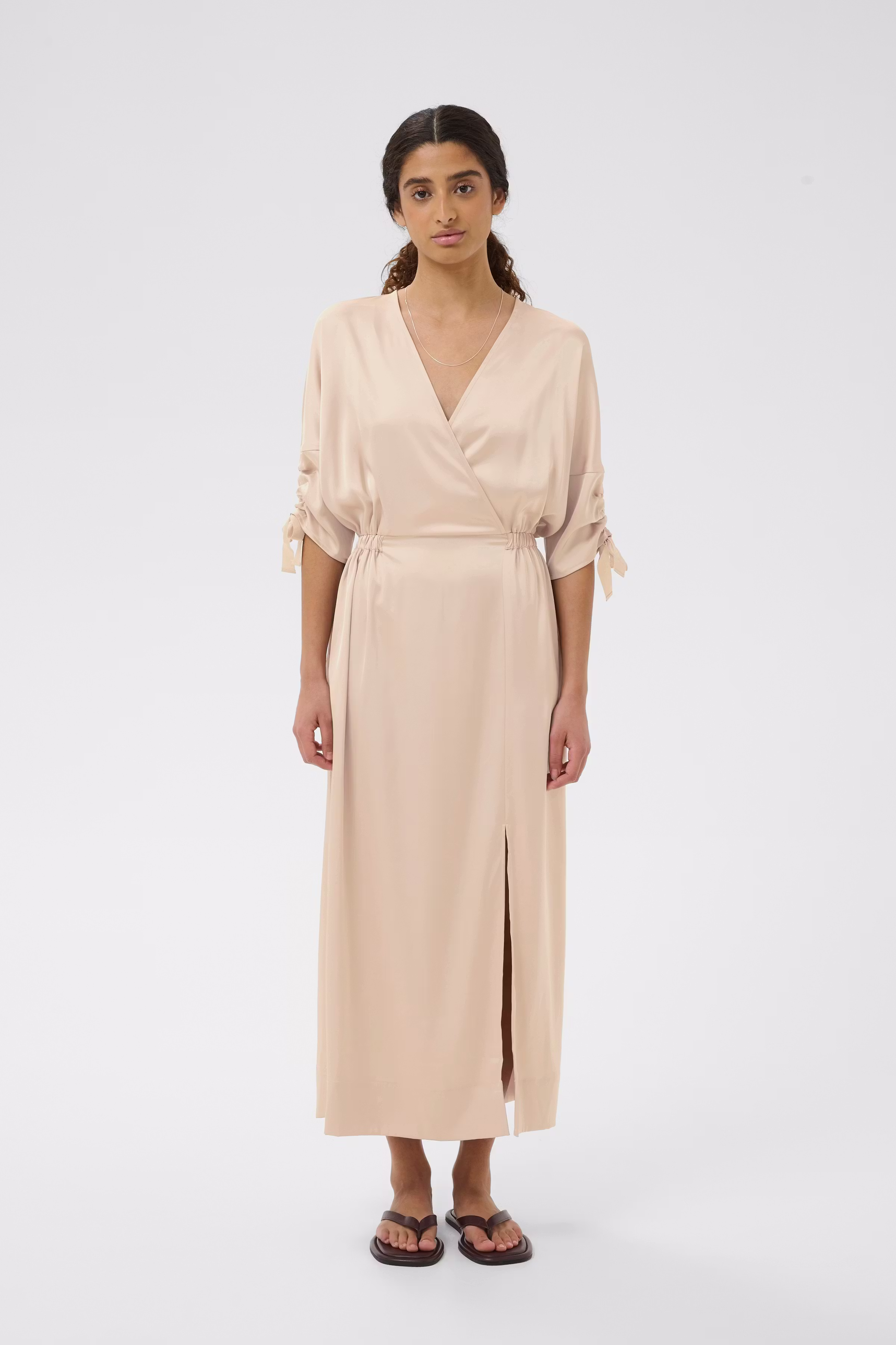 LAKEIW Wrap Jurk LOOKBOOK FRONT 30112368-130403