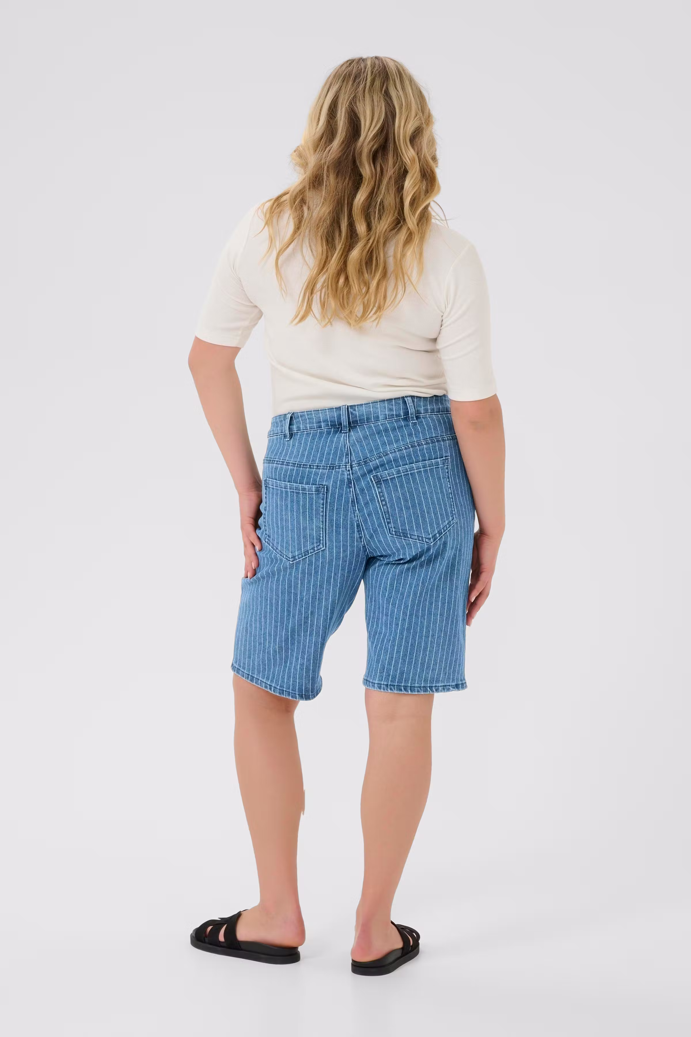 KCreeca Denim Shorts LOOKBOOK BACK 10583737-108347