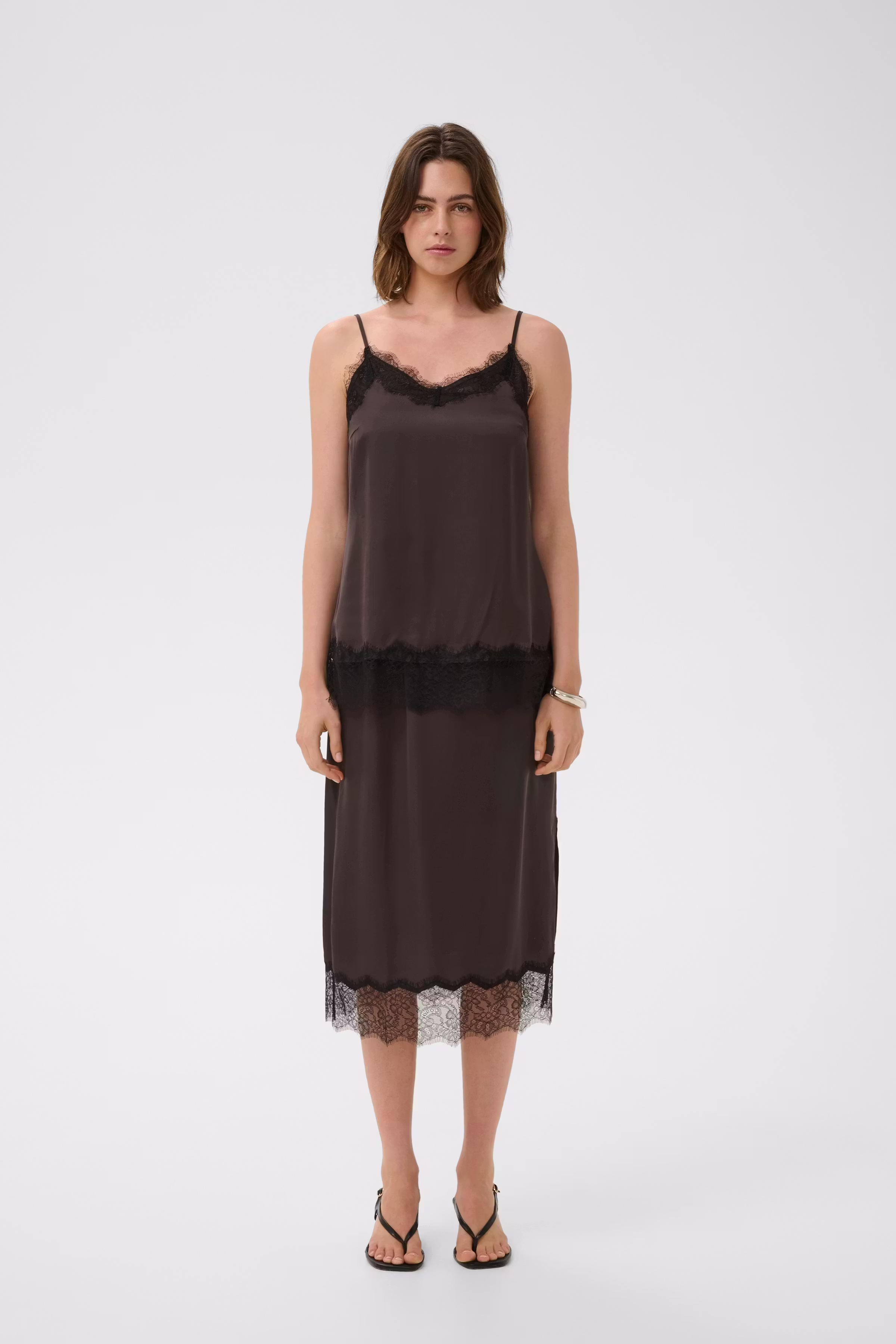 BallaIW Skirt LOOKBOOK FRONT 30111276-191101