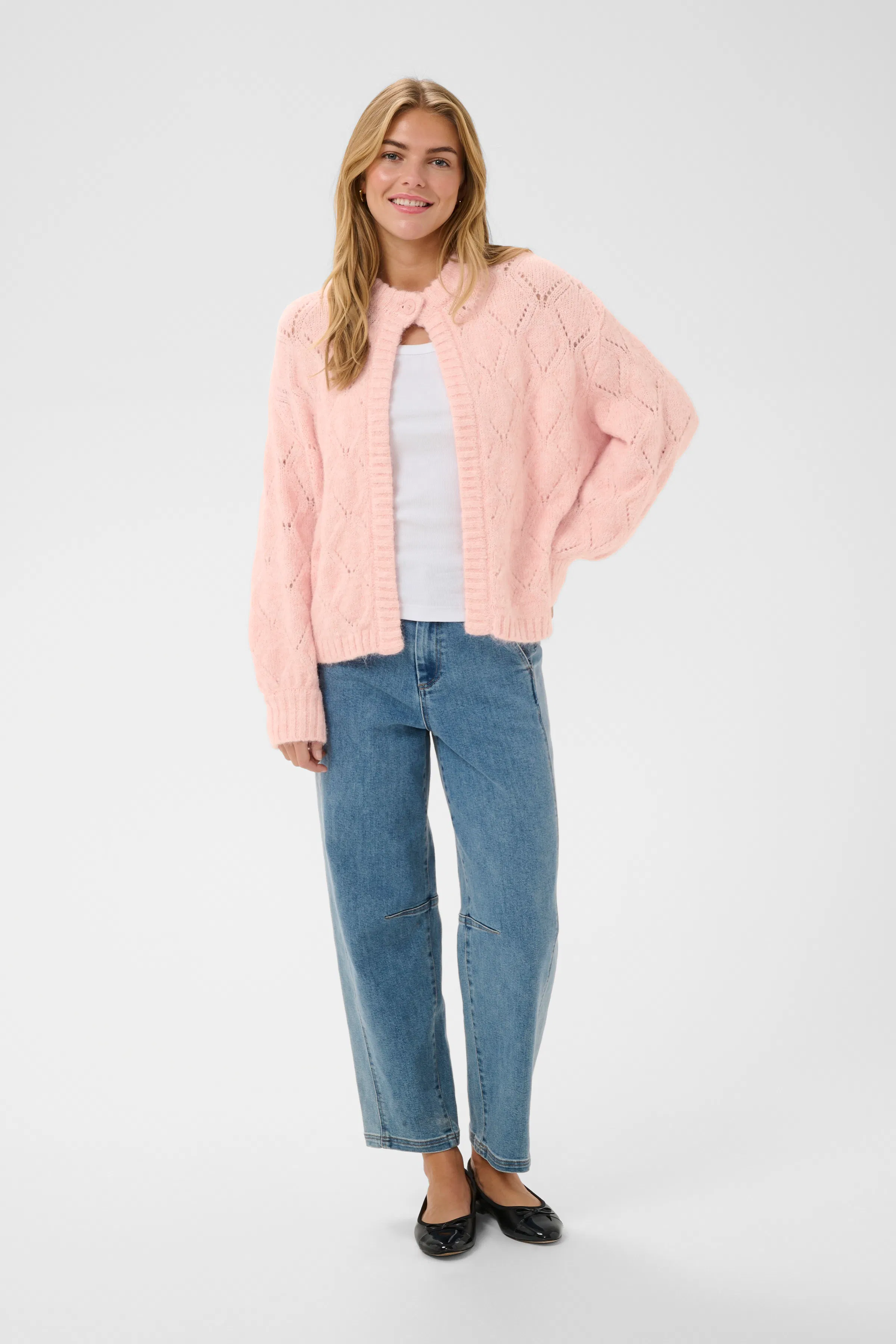 PavaaniSZ Cardigan LOOKBOOK FRONT 30514924-131904