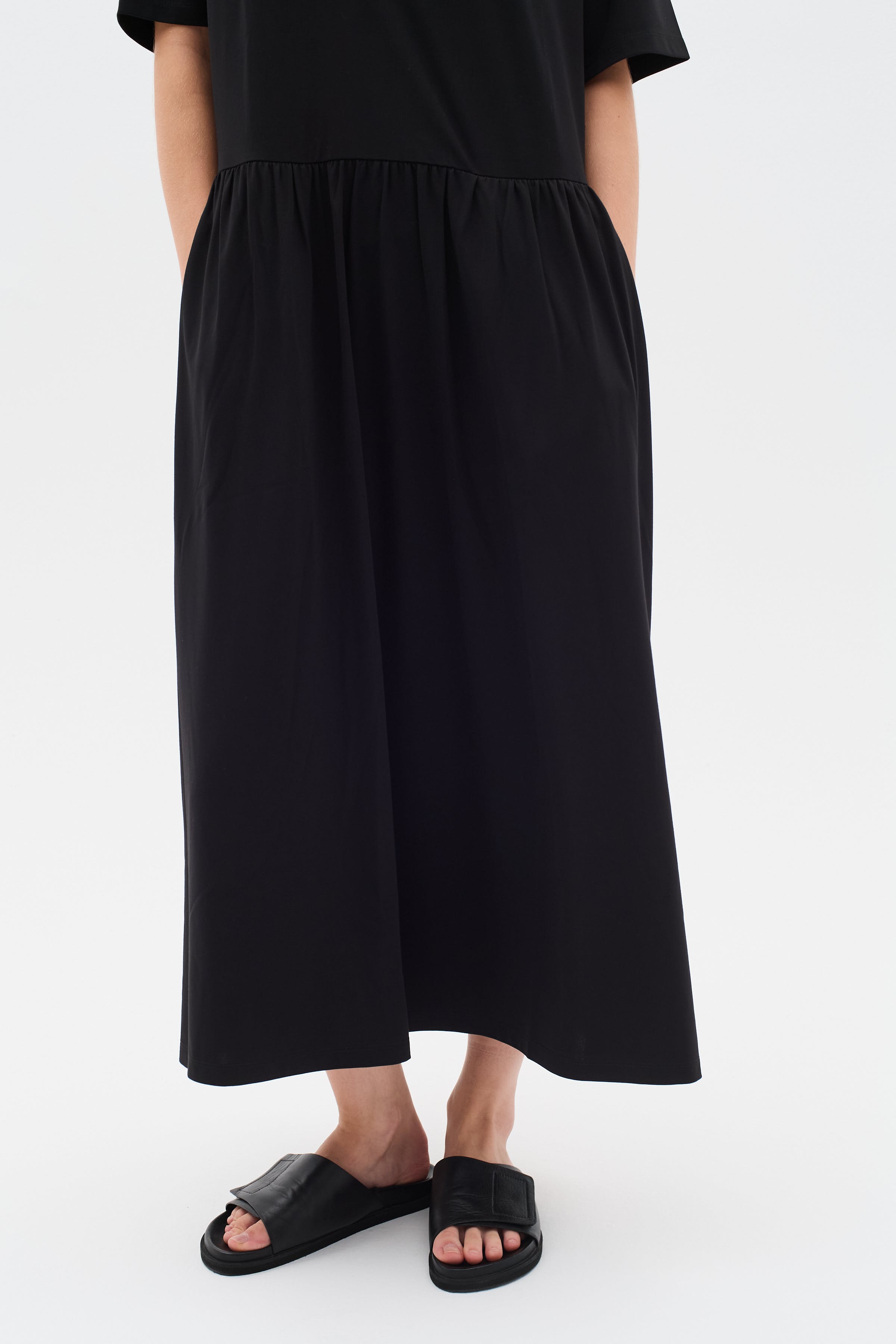 HivieraIW Dress LOOKBOOK DETAIL 30110390-194008