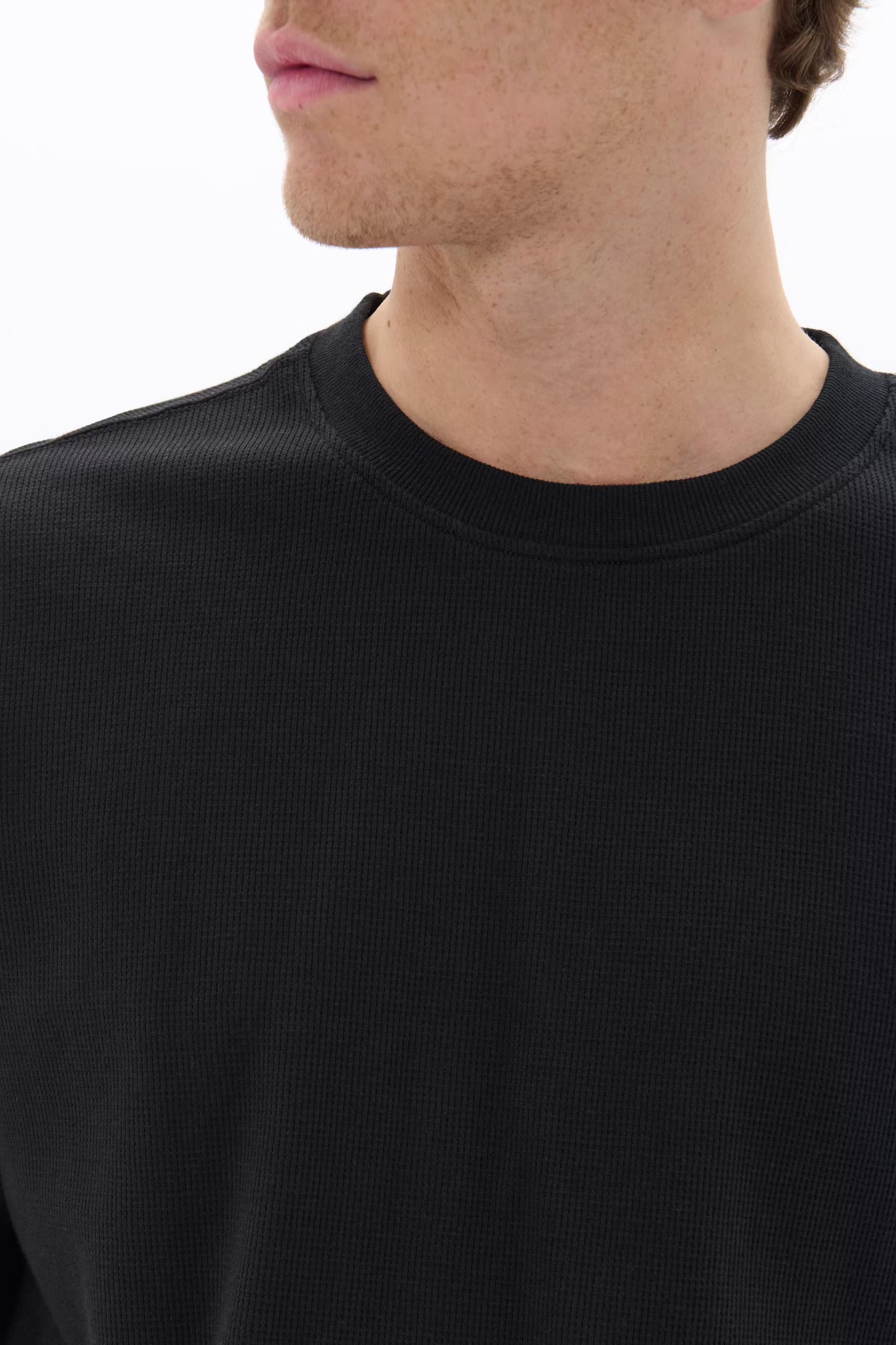 MAhudson T-shirt LOOKBOOK DETAIL 30208130-300275